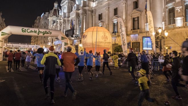 Participantes en la carrera San Silvestre Popular de València 2022. Imagen: Fundación Deportiva Municipal