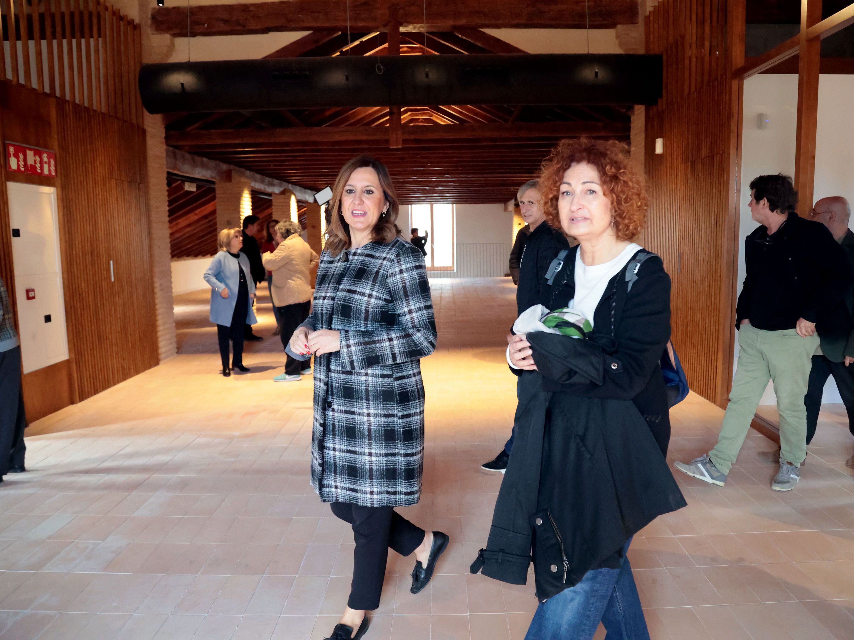 L'alcaldessa María José Catalá visita la Casa dels Bous