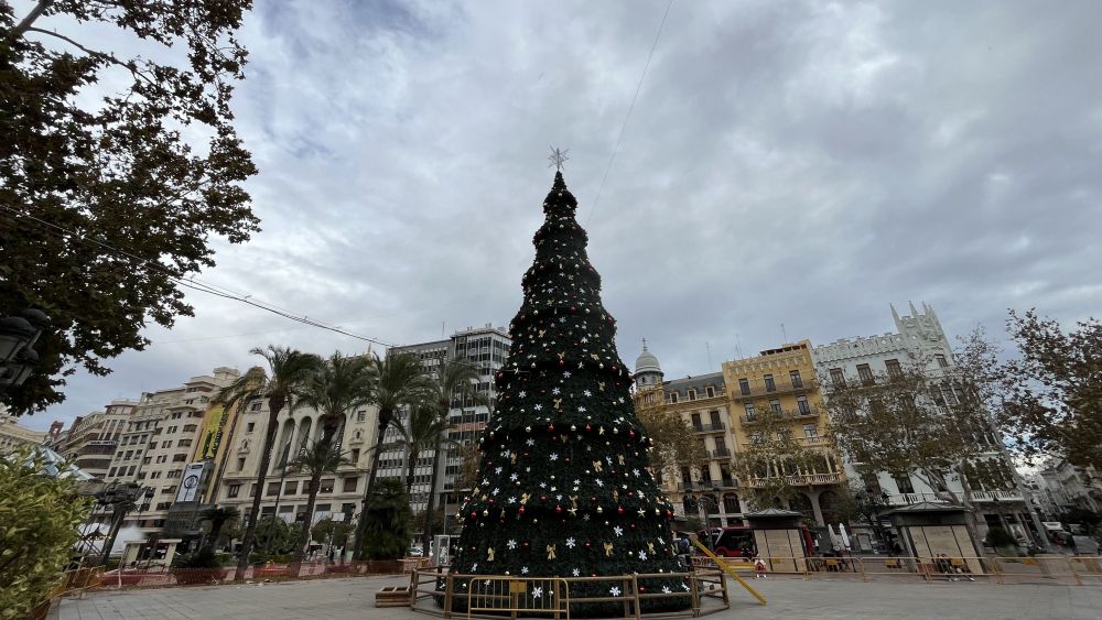 Árbol de Navidad de la plaza del Ayuntamiento de València