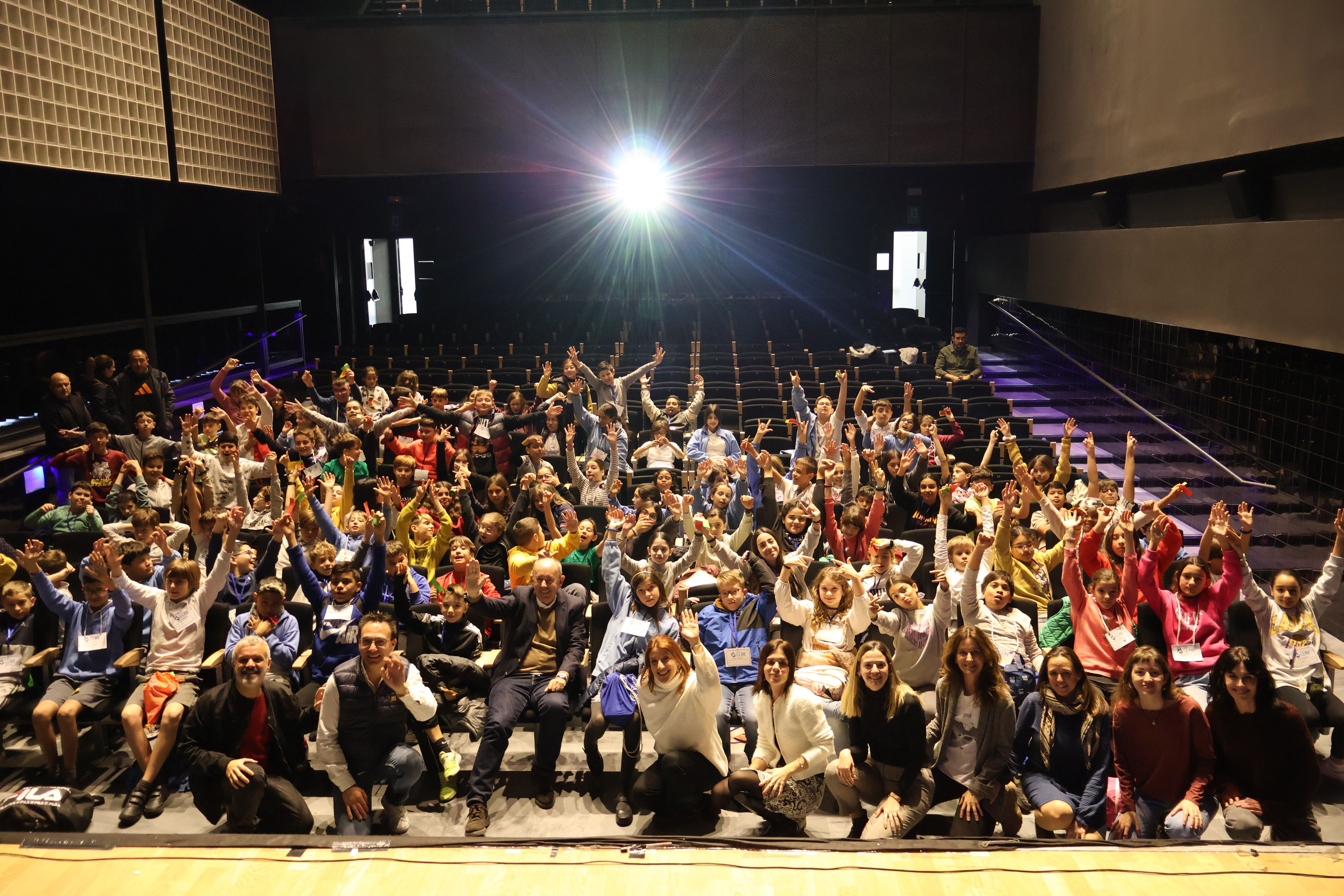 Alumnat de sext d'educació primària de Massanassa