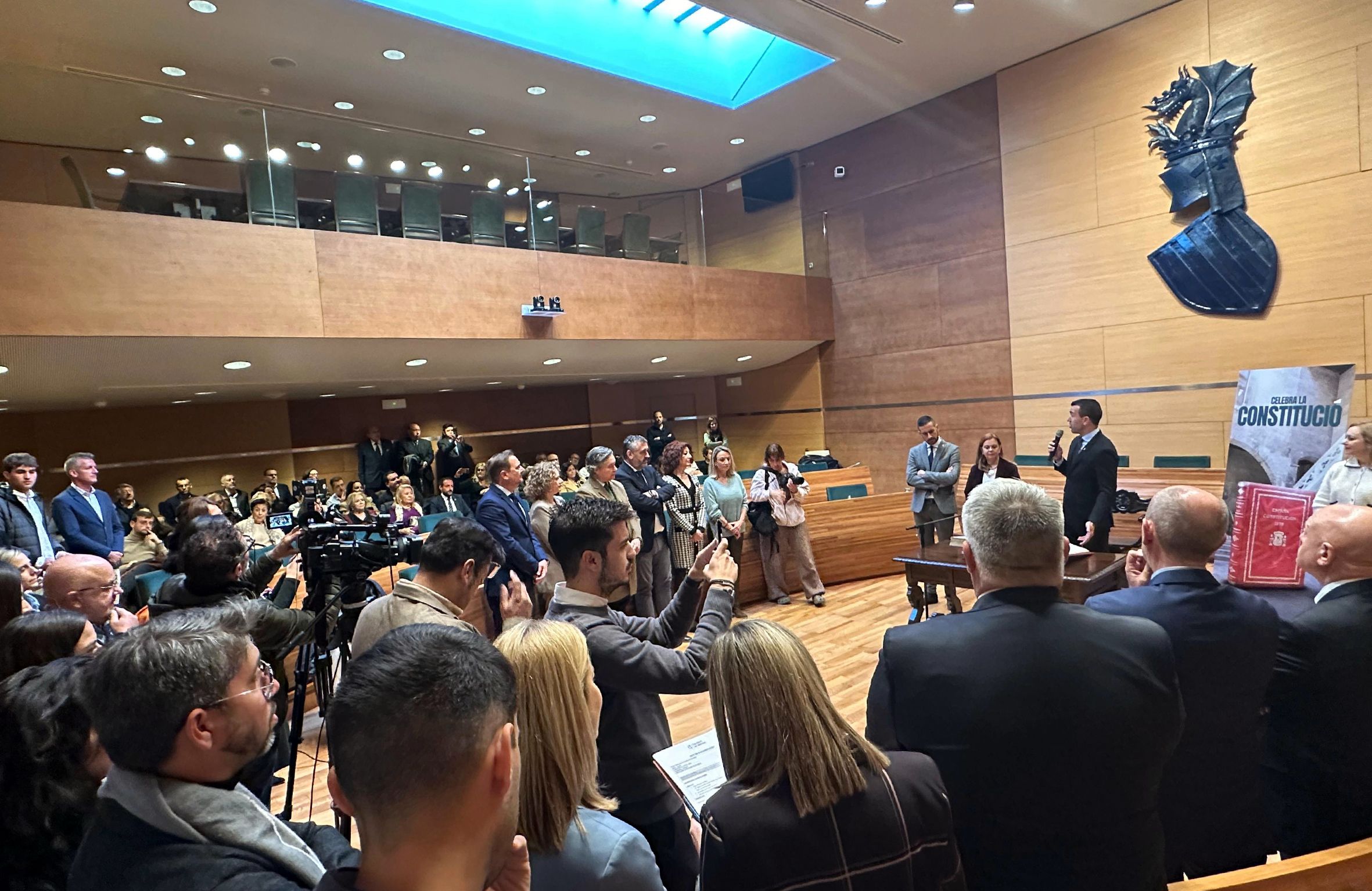 Lectura de la Constitució de la Diputació de València