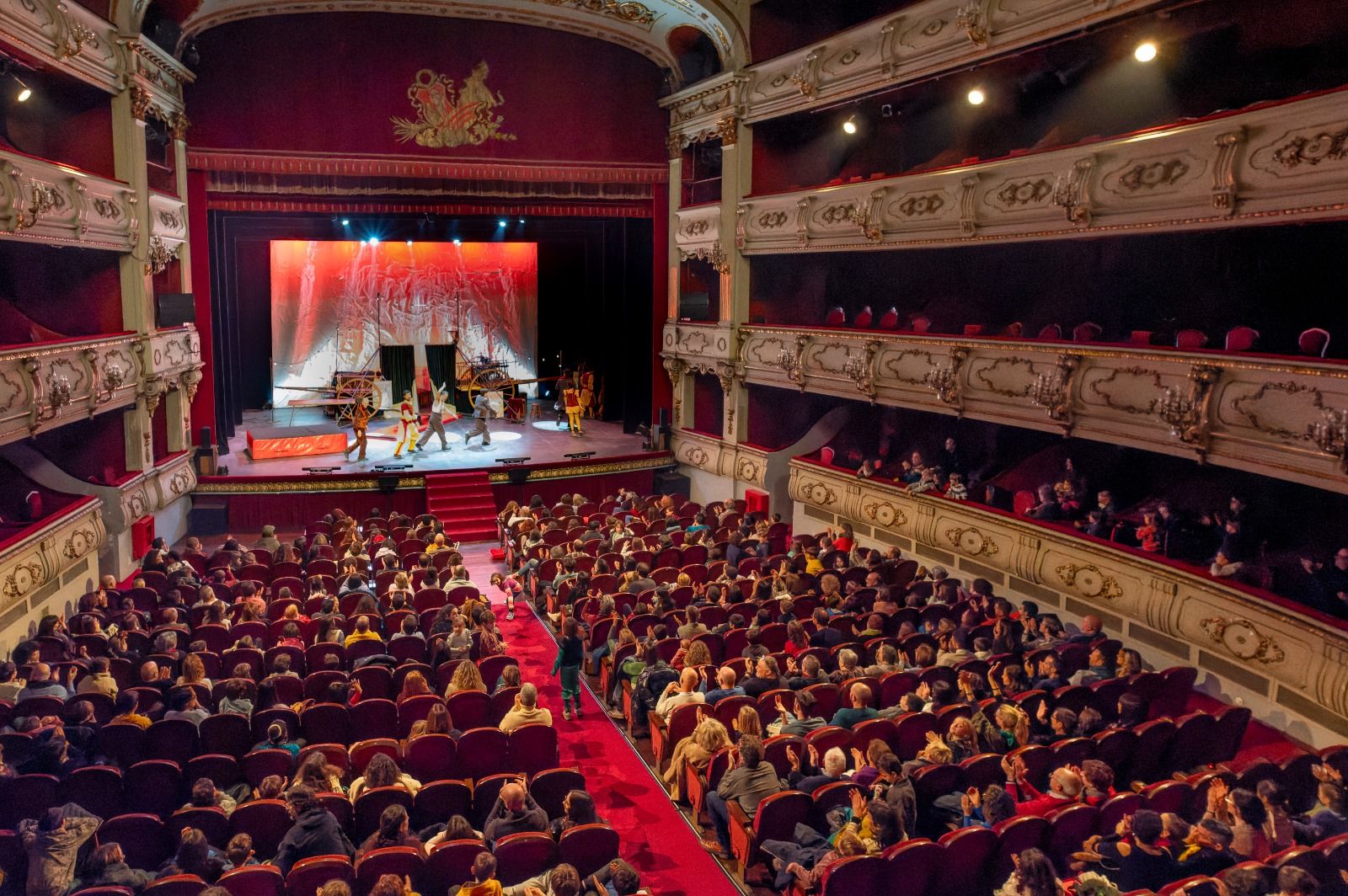 'Nadal a l'Escalante' en el Teatro Principal 'Nadal a l'Escalante' en el Teatro Principal