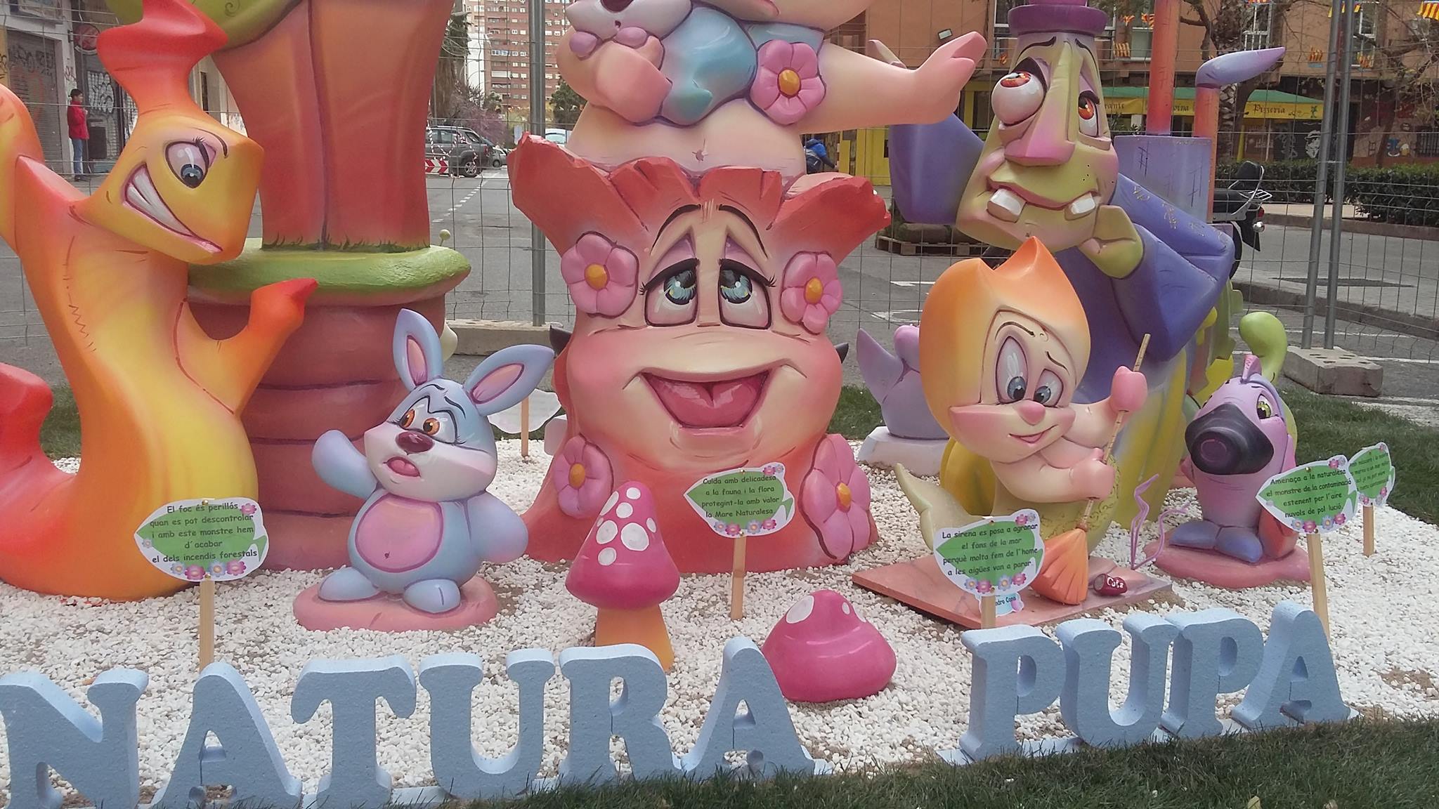 Falla de la Plaza Honduras de València