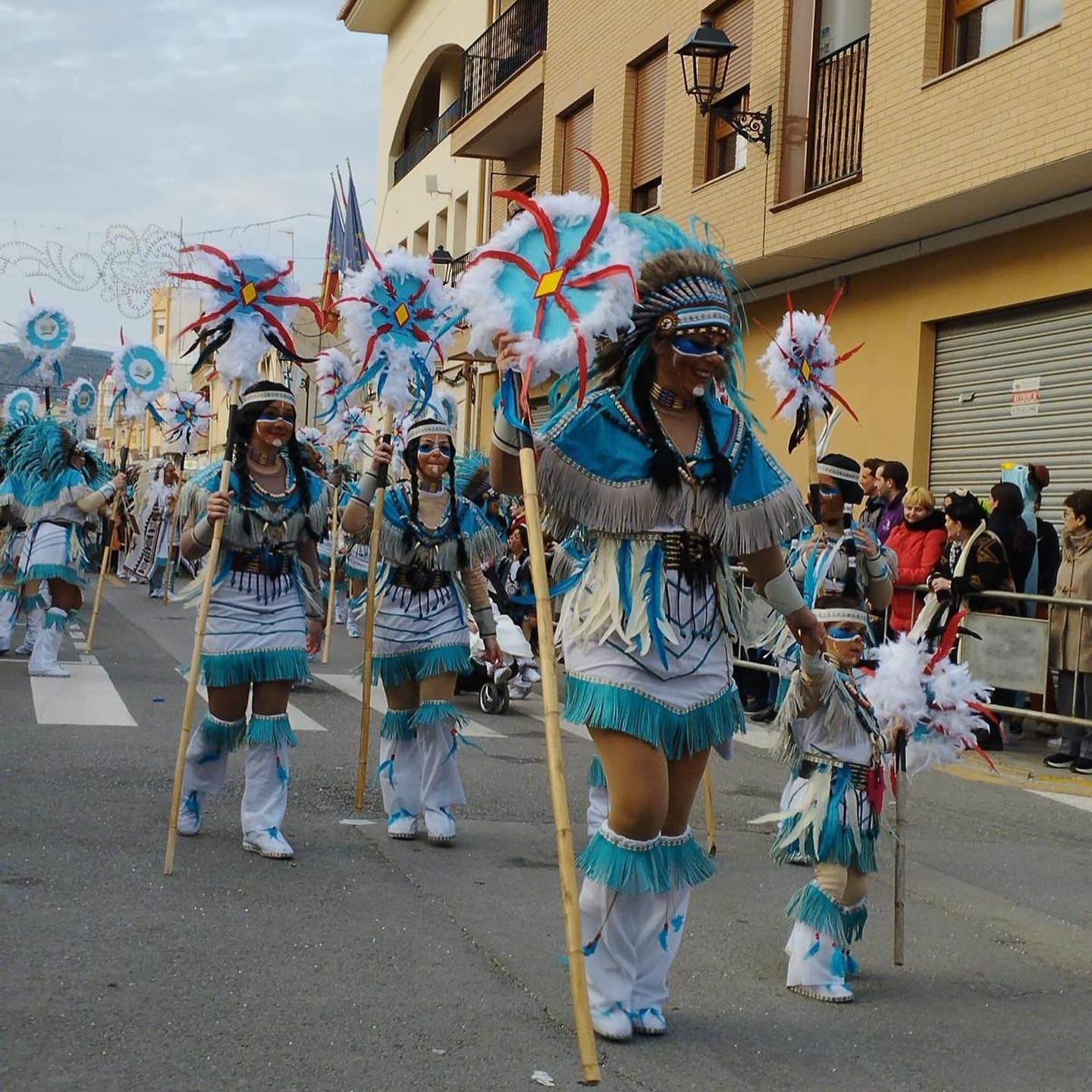 Desfilada del carnestoltes de Villar. Imatge: Carnaval de Villar Desfilada del carnestoltes de Villar. Imatge: Carnaval de Villar