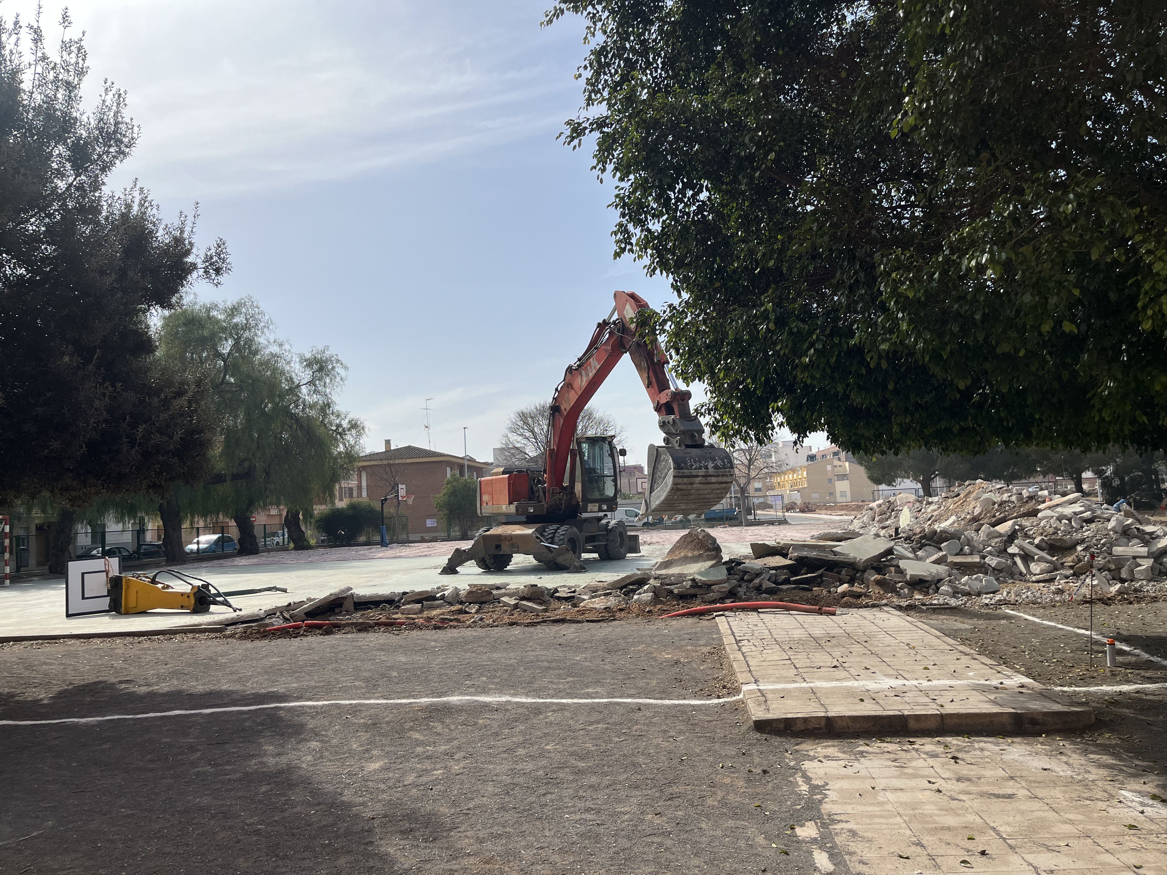 Inicio de las obres en el CEIP Mare de Déu del Patrocini de Foios 