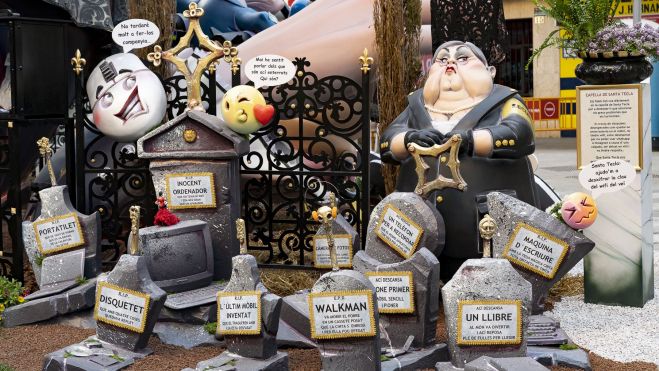 Falla Sueca-Literato Azorín 2024 (Xisco Navarro) Falla Sueca-Literato Azorín 2024 (Xisco Navarro)