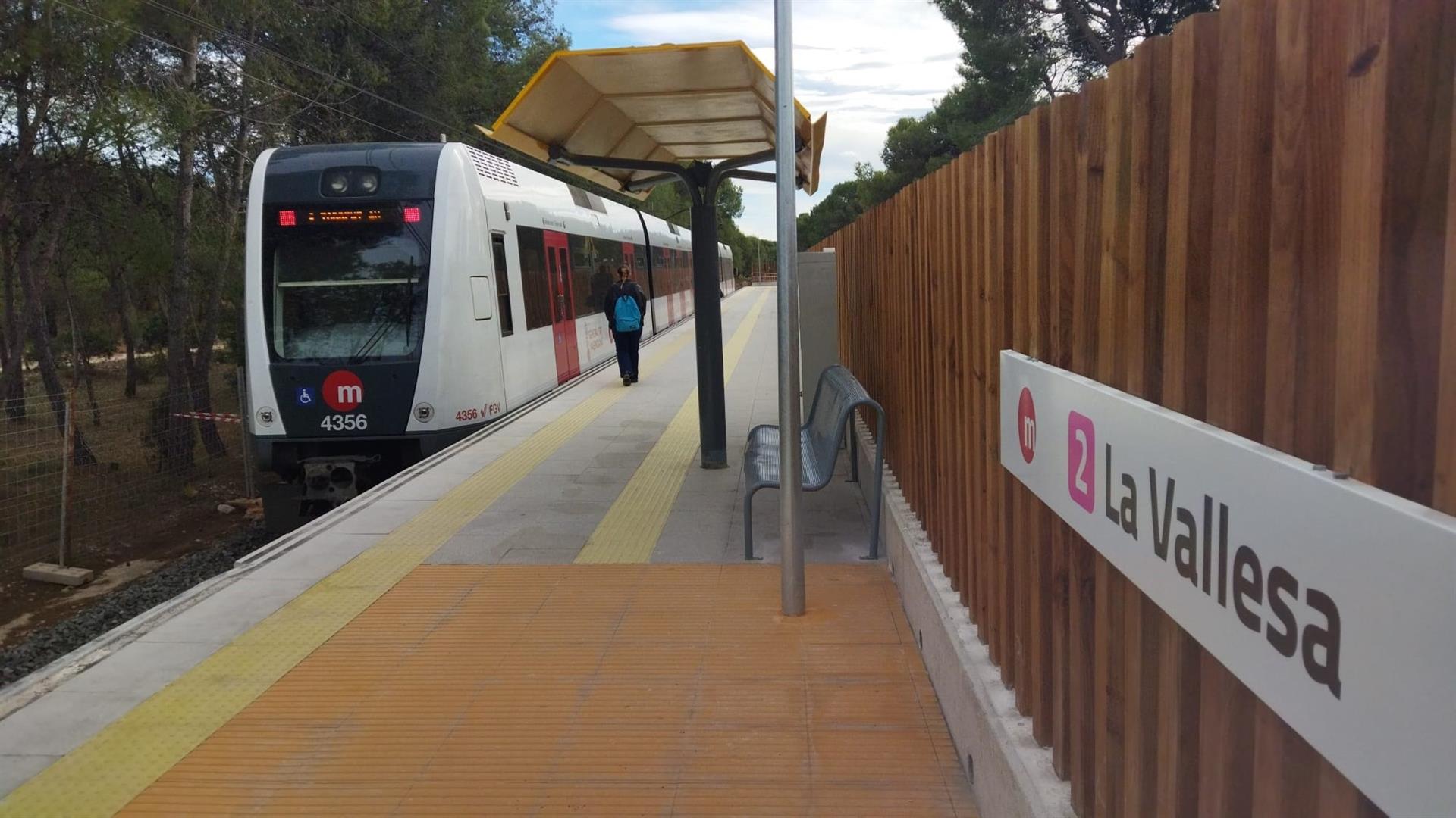 Estació de La Vallesa en la Línia 2 de Metrovalencia