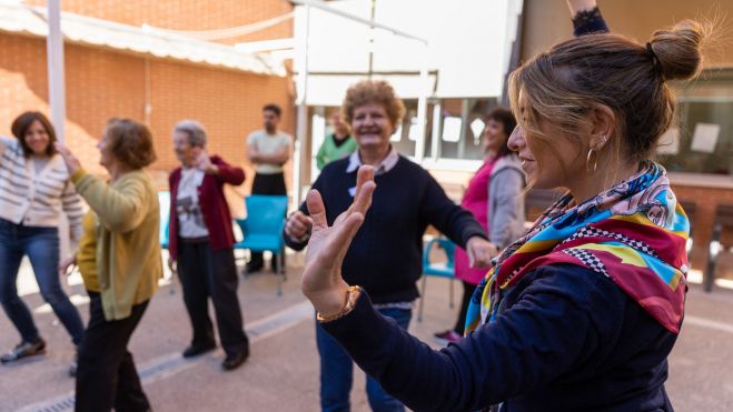 Taller de Dansa València amb persones amb alzheimer
