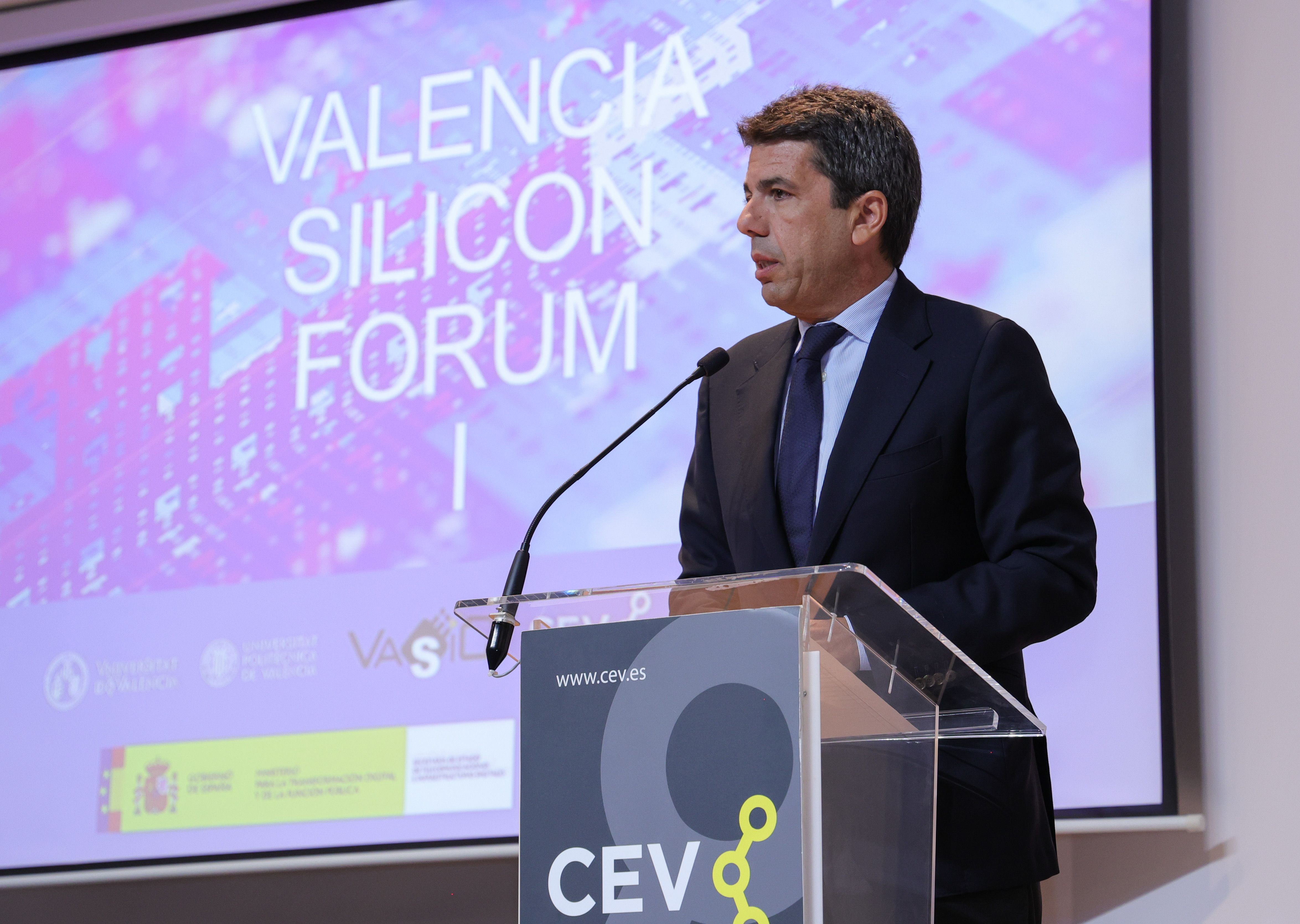 Carlos Mazón durante el acto inaugural del I Valencia Silicon Forum