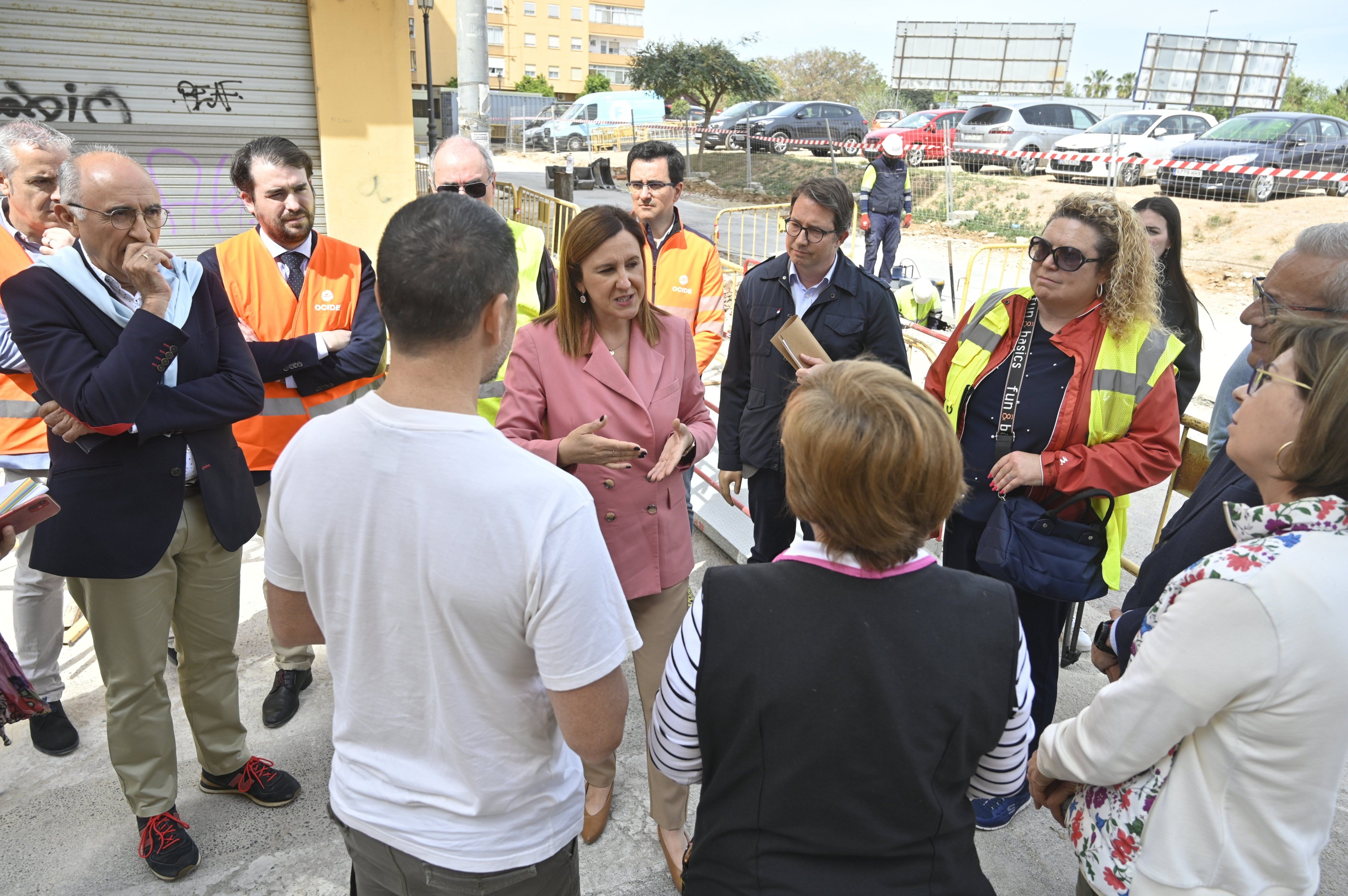 Reunión de Catalá en el Mercado de Torrefiel