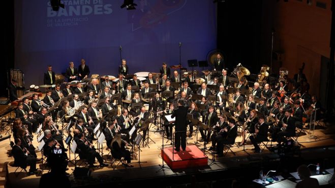 Lira Saguntina en el Certamen Provincial de Bandas de la Diputació de València Lira Saguntina en el Certamen Provincial de Bandas de la Diputació de València