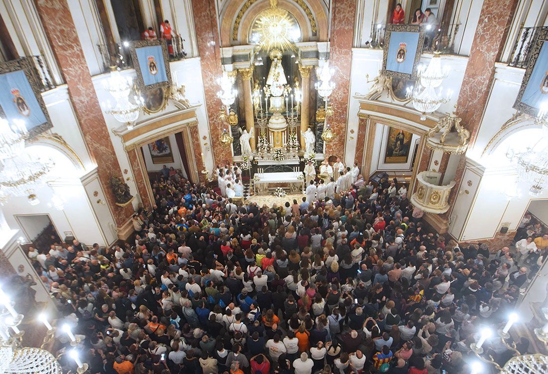 Salve Solemníssima a la Mare de Déu dels Desemparats en la Basílica