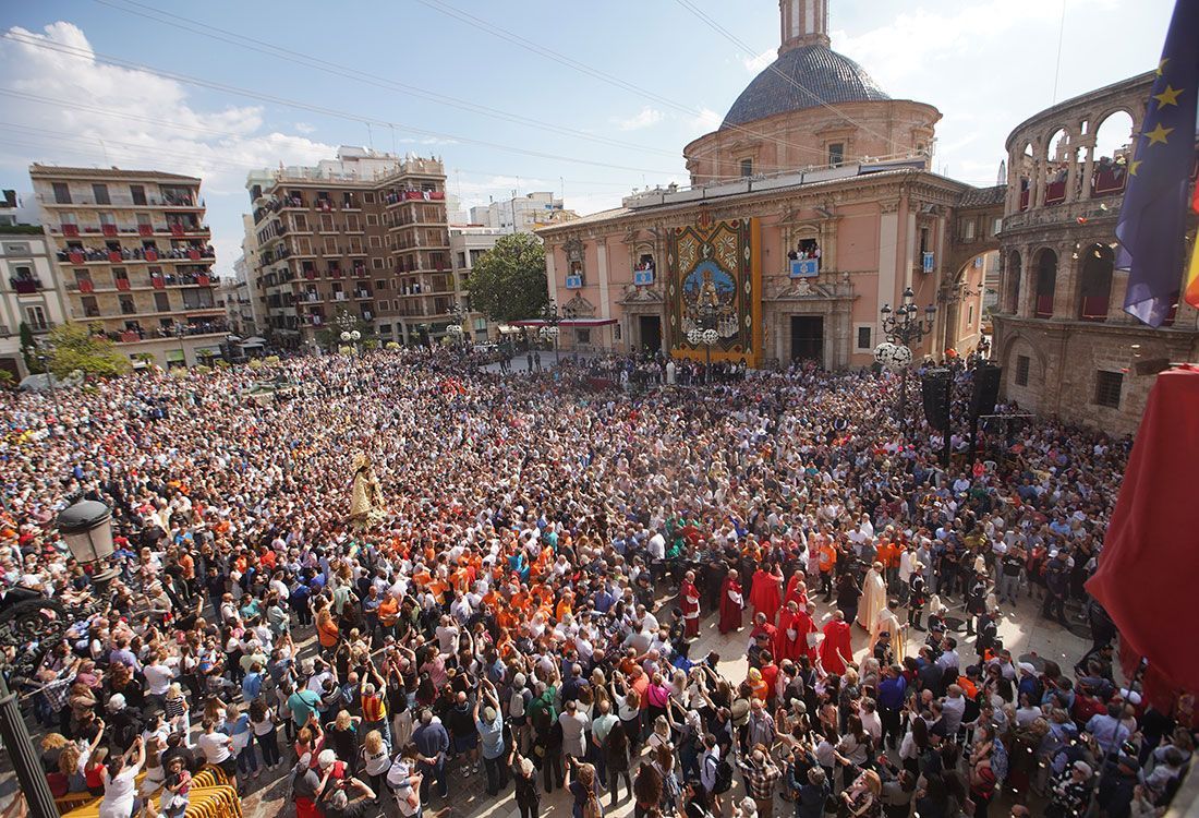 Trasllat de la Mare de Déu dels Desemparats en Valencia. Foto Alberto Saiz