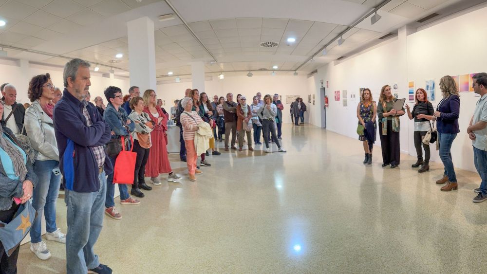 Apertura de una exposición en Alboraia Apertura de una exposición en Alboraia