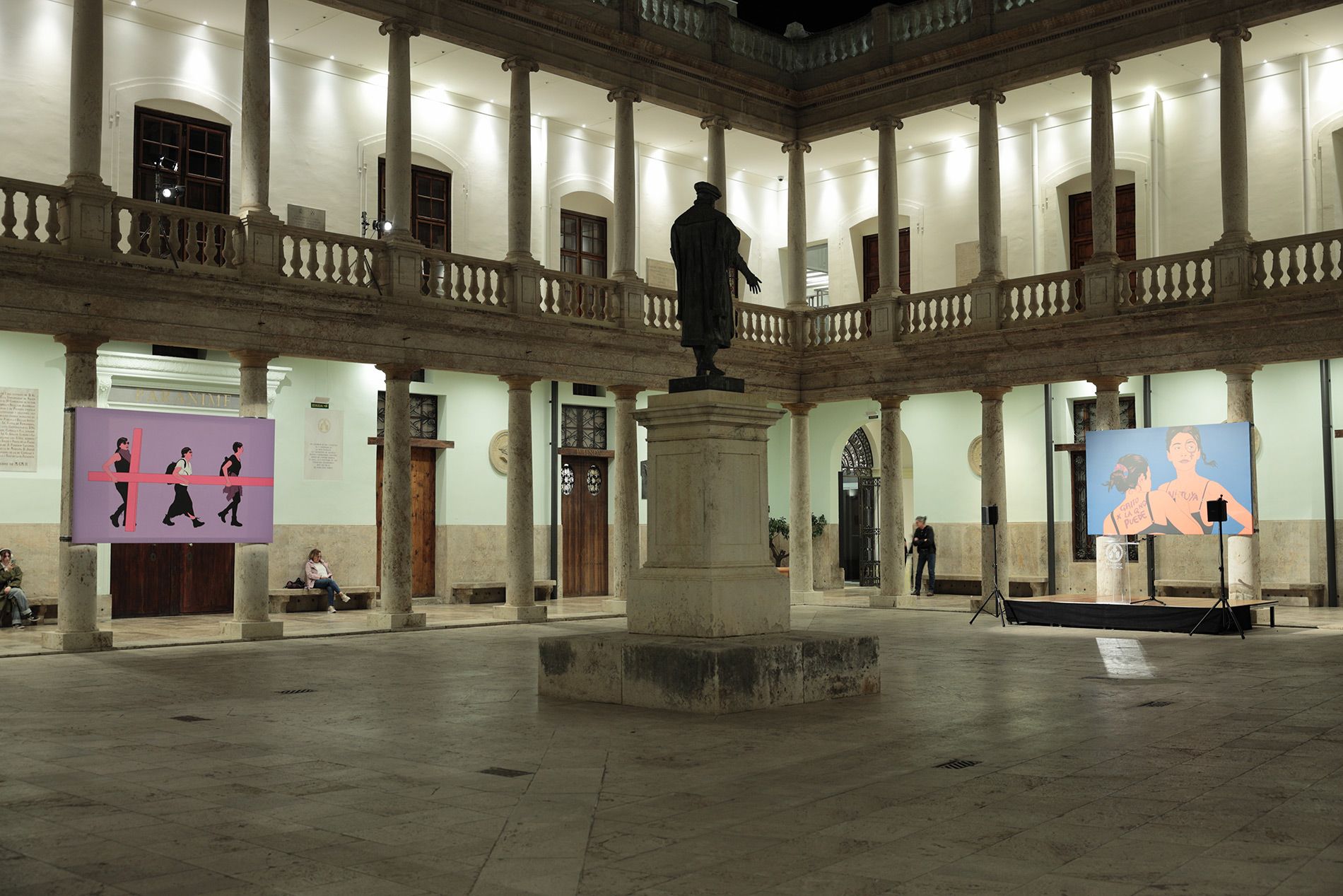 Claustro del Centro Cultural La Nau de la Universitat de València. Imagen: La Nau