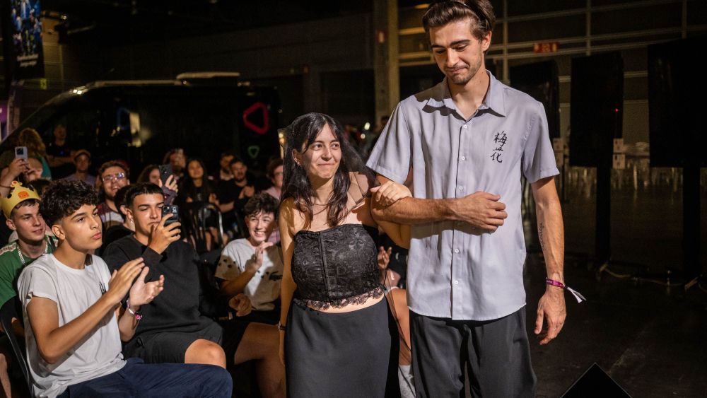 Novia y padrino de la primera boda gamer en València Novia y padrino de la primera boda gamer en València