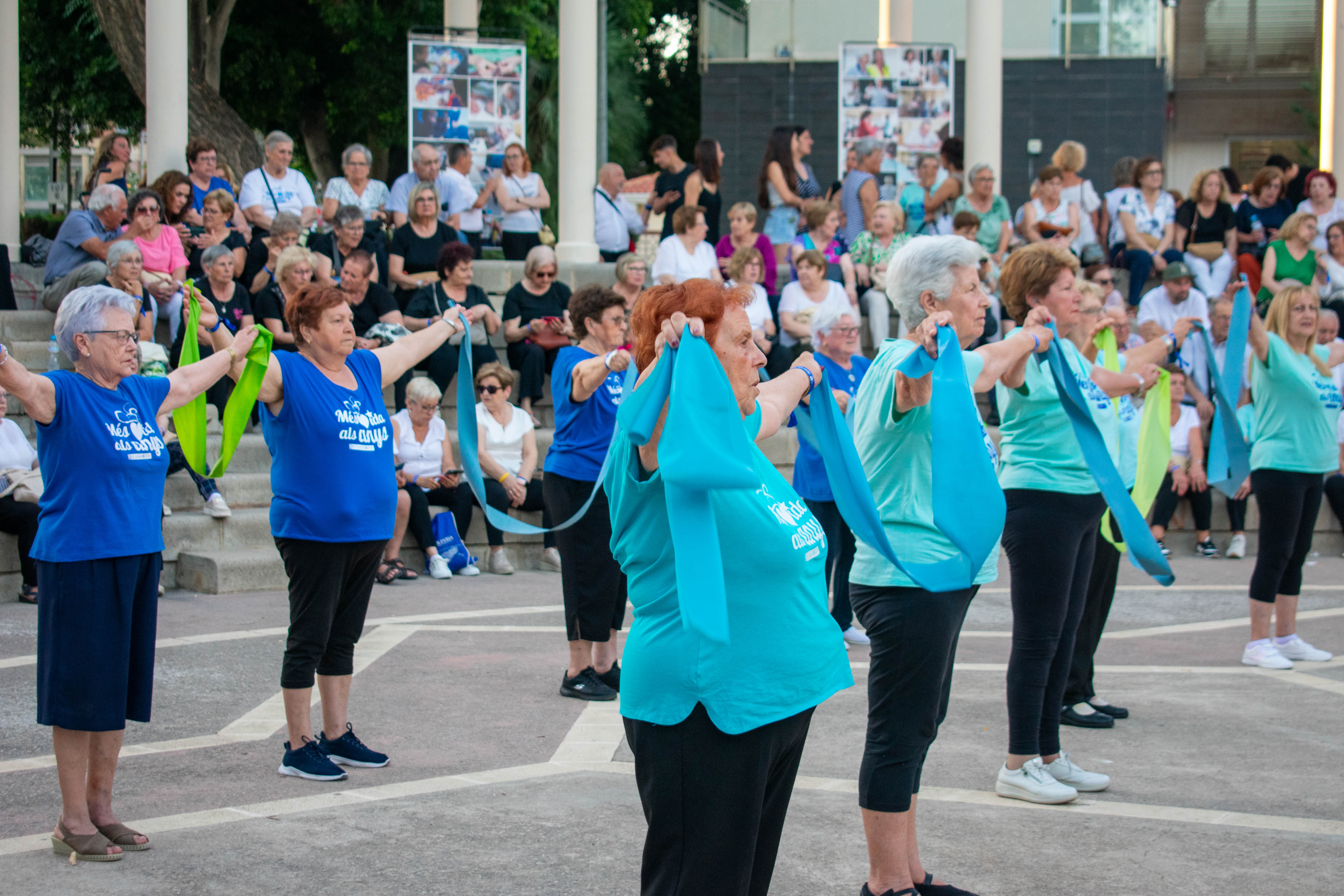 Gent major fent esport a Alfafar