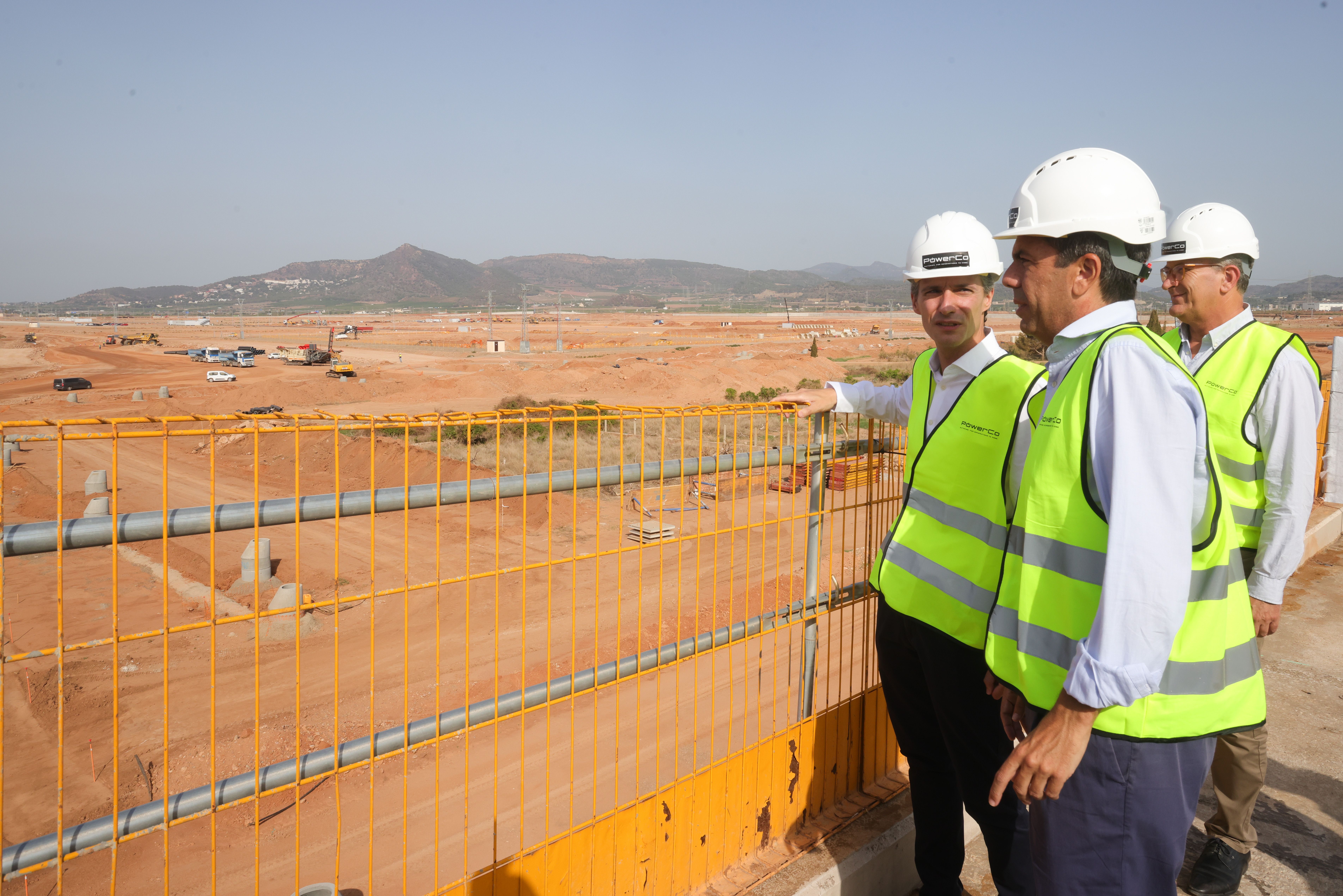El president Carlos Mazón visita las obras de la gigafactoría de Sagunto