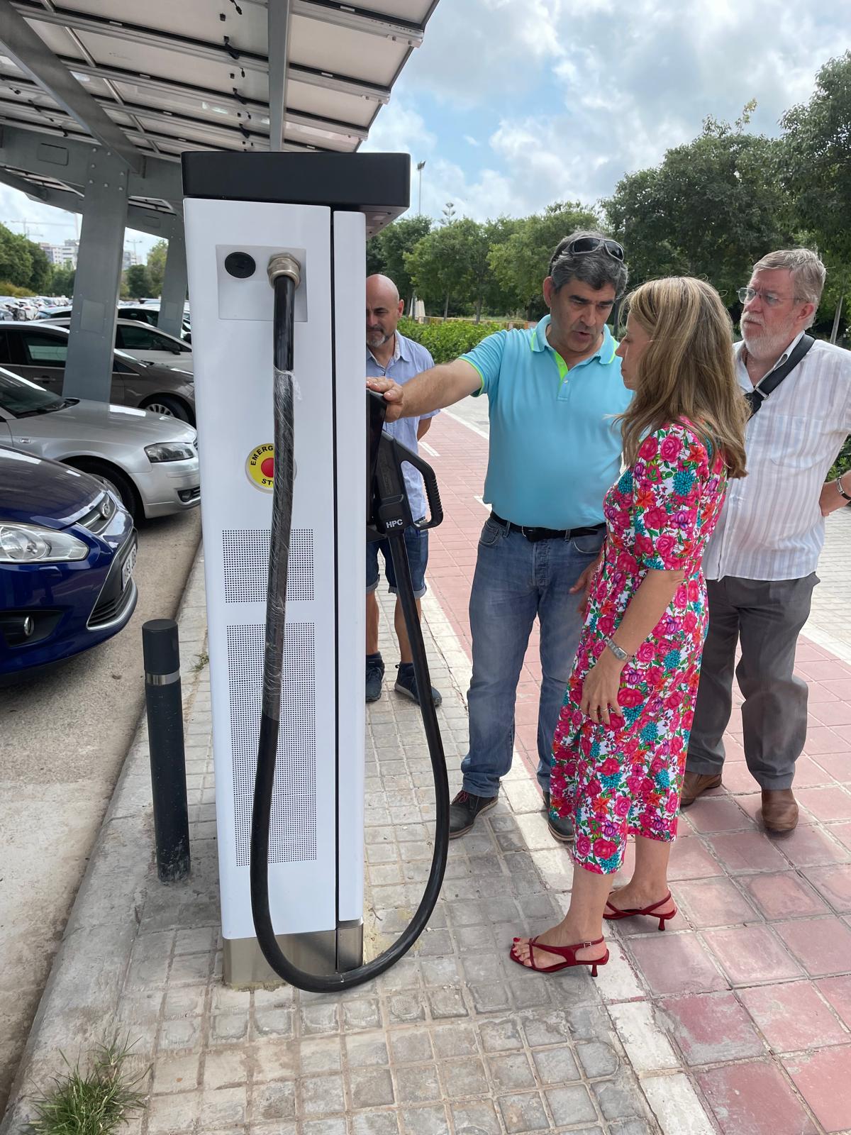 Puntos recarga vehículos eléctricos