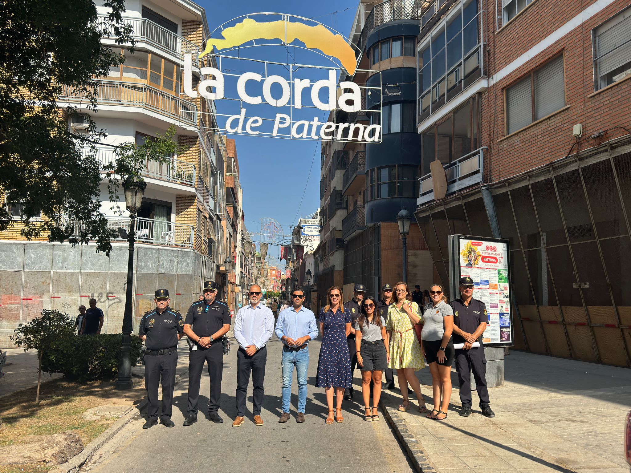 Visita a la calle Mayor y al Edificio de la Cordà de Paterna tras la celebración de la Junta de Seguridad