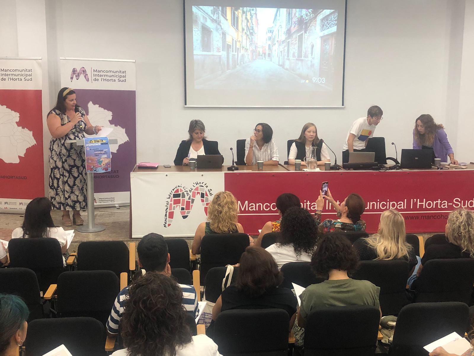 Jornades al voltant del Dia internacional contra l'explotació sexual i el trànsit de dones, xiquetes i xiquets