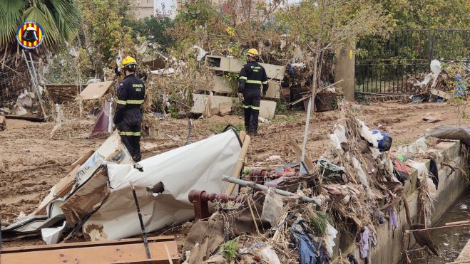 Bombers en enderrocs provocats per la DANA a Paiporta Bombers en enderrocs provocats per la DANA a Paiporta