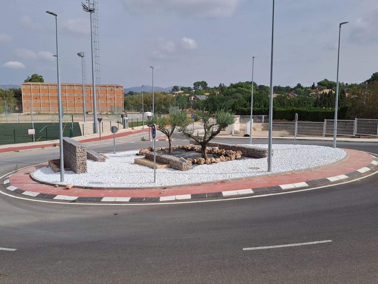 Rotonda d'accés a Llíria