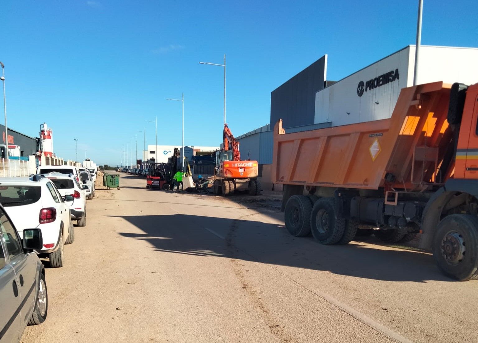 Área industrial afectada por la DANA