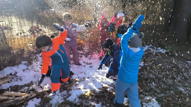 Escapada organizada por Mamá de Plutón Escapada organizada por Mamá de Plutón