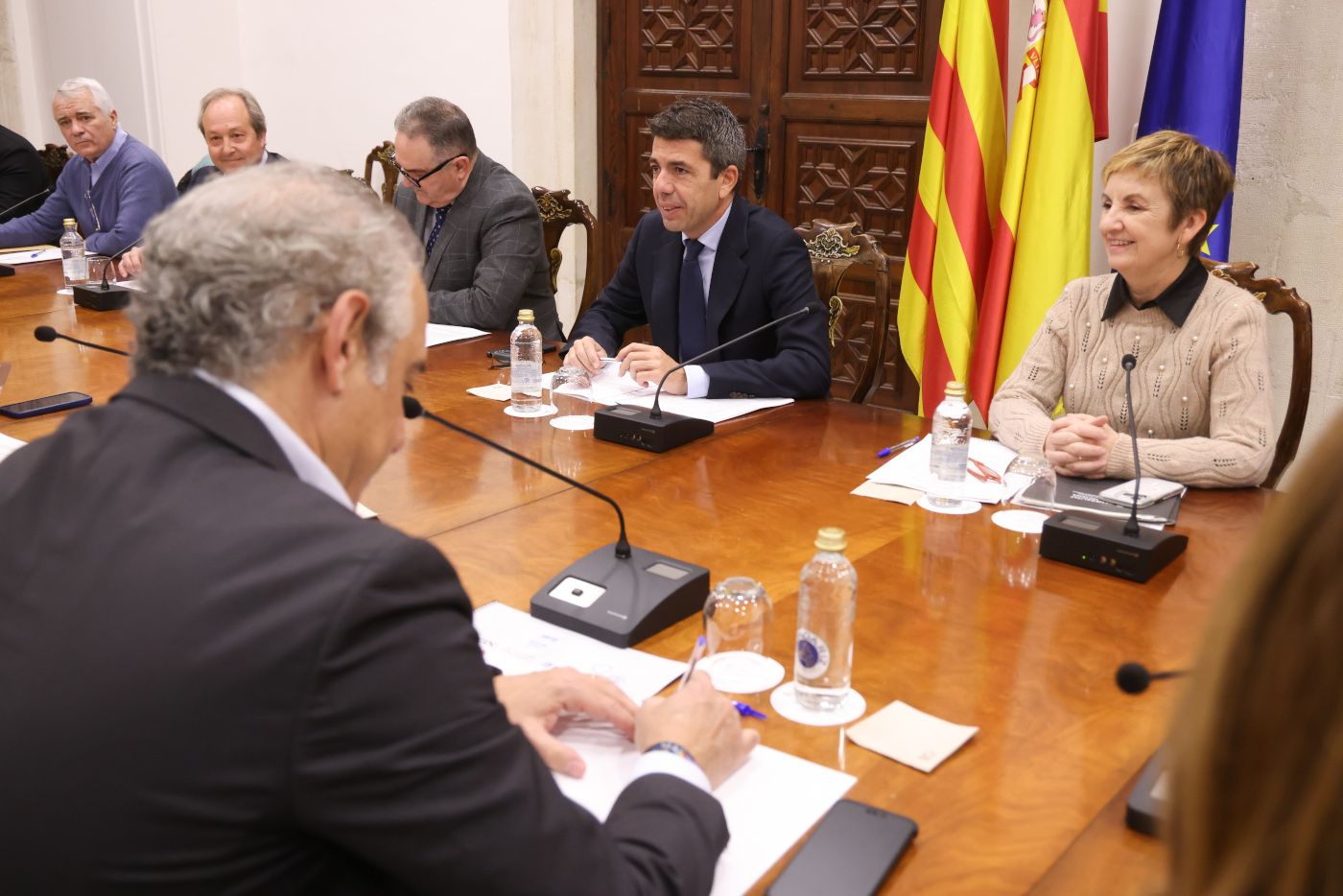 El president de la Generalitat, Carlos Mazón, en una trobada amb les Federacions d'Hostaleria nacional i local