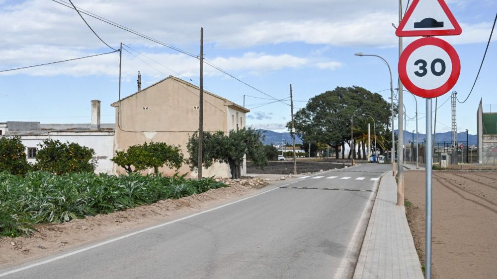 Reductores de velocidad en pedanías de València Reductores de velocidad en pedanías de València