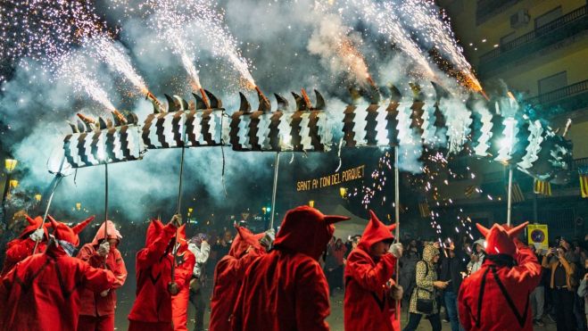 Correfoc de Sant Antoni 2025 en València (Foto: Hermandad de San Antonio Abad)