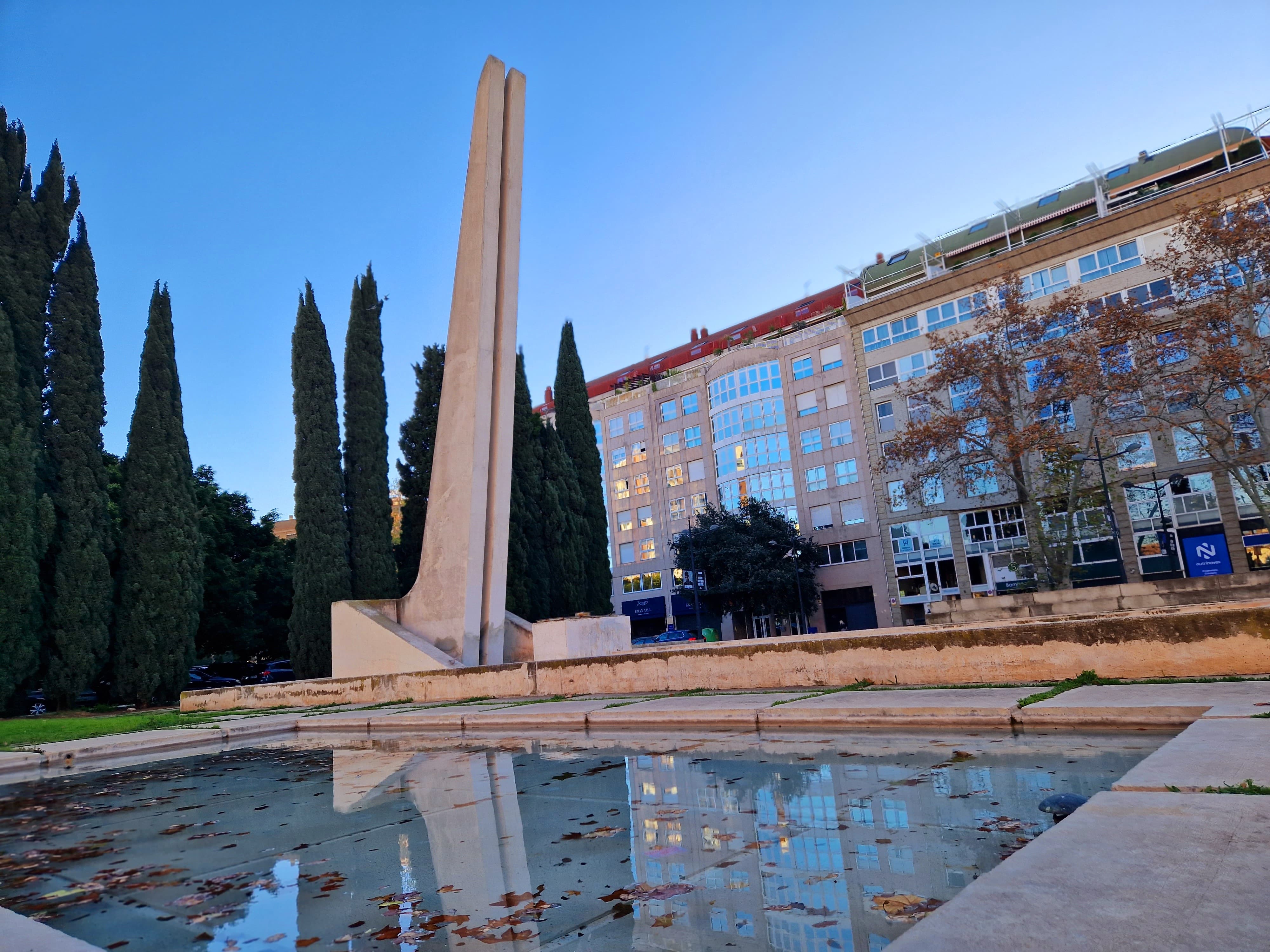 Nueva denominación plaza situada en la avenida Aragón