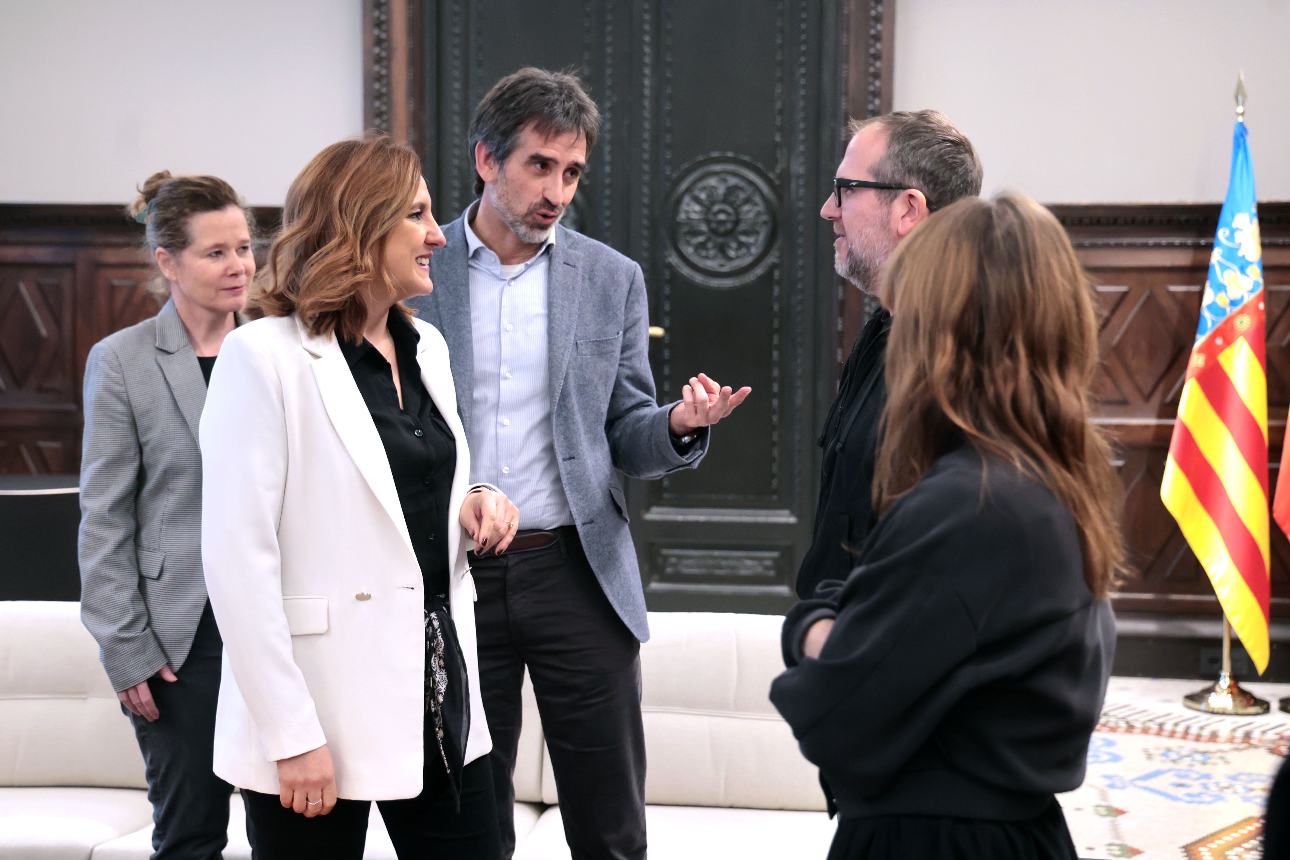 L'alcaldessa de València amb els candidats valencians als Premis Goya 2025 