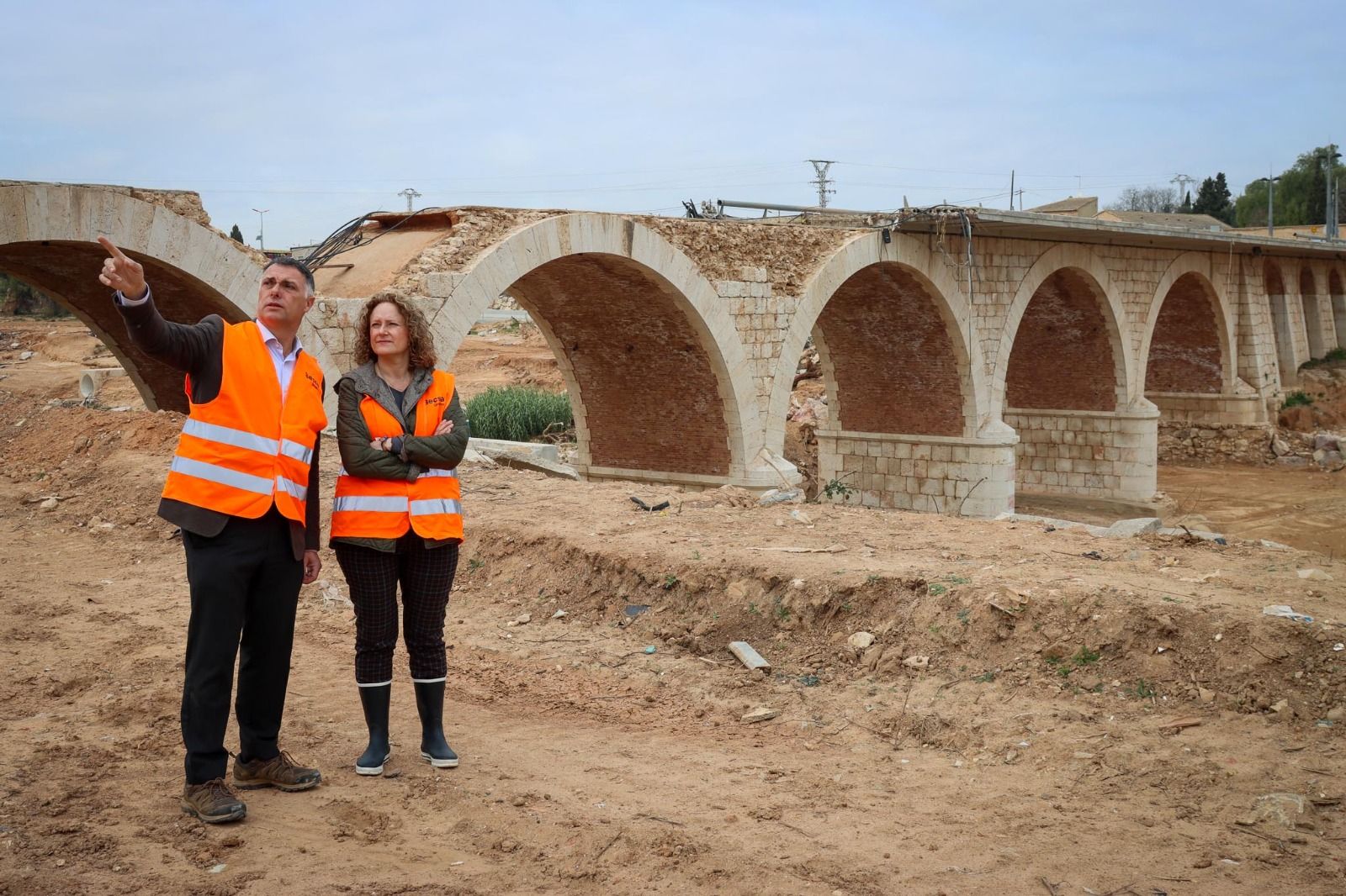 Visita al pont cap a Alaquàs al carrer Gómez Ferrer de Torrent