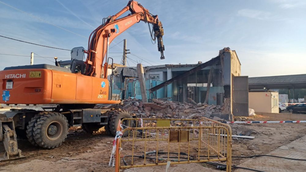 Demolició estació Metrovalencia Paiporta