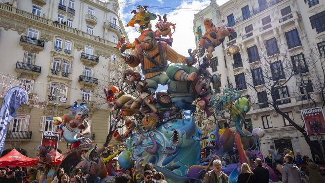 Falla Almirante Cadarso Conde Altea 2025