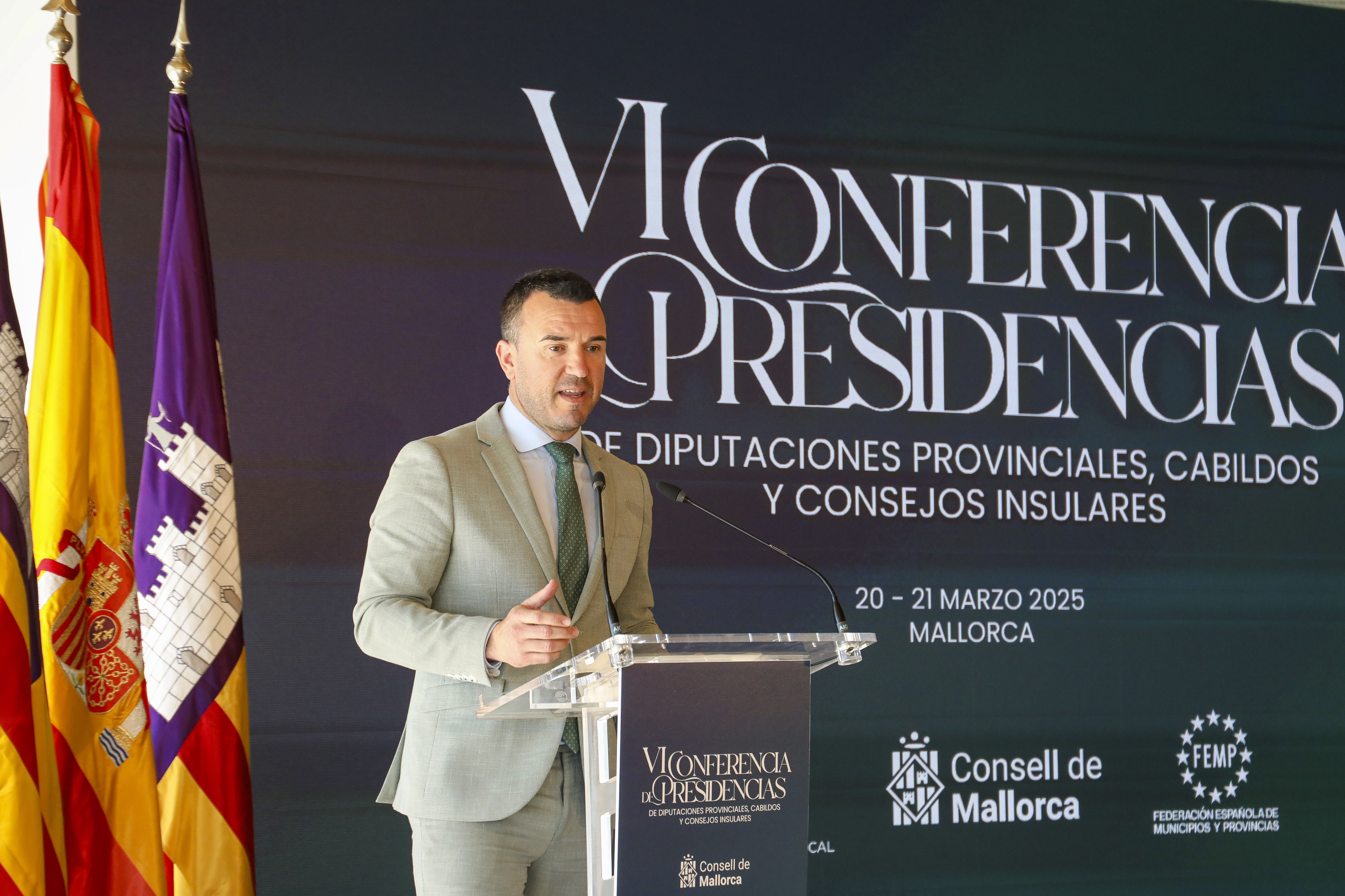 El president de la Diputació de València, Vicent Mompó