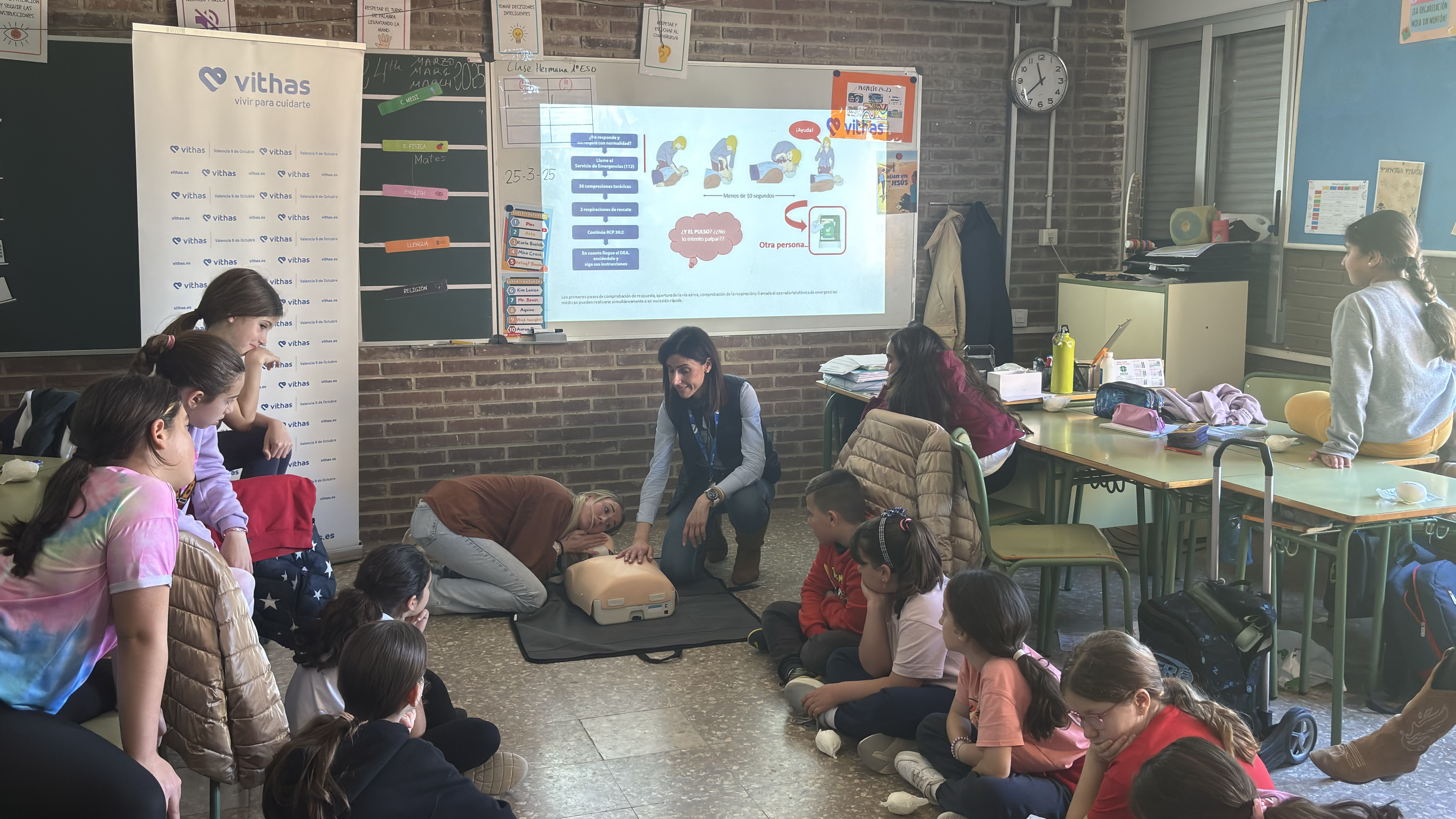 Tallers de primers auxilis de Vithas