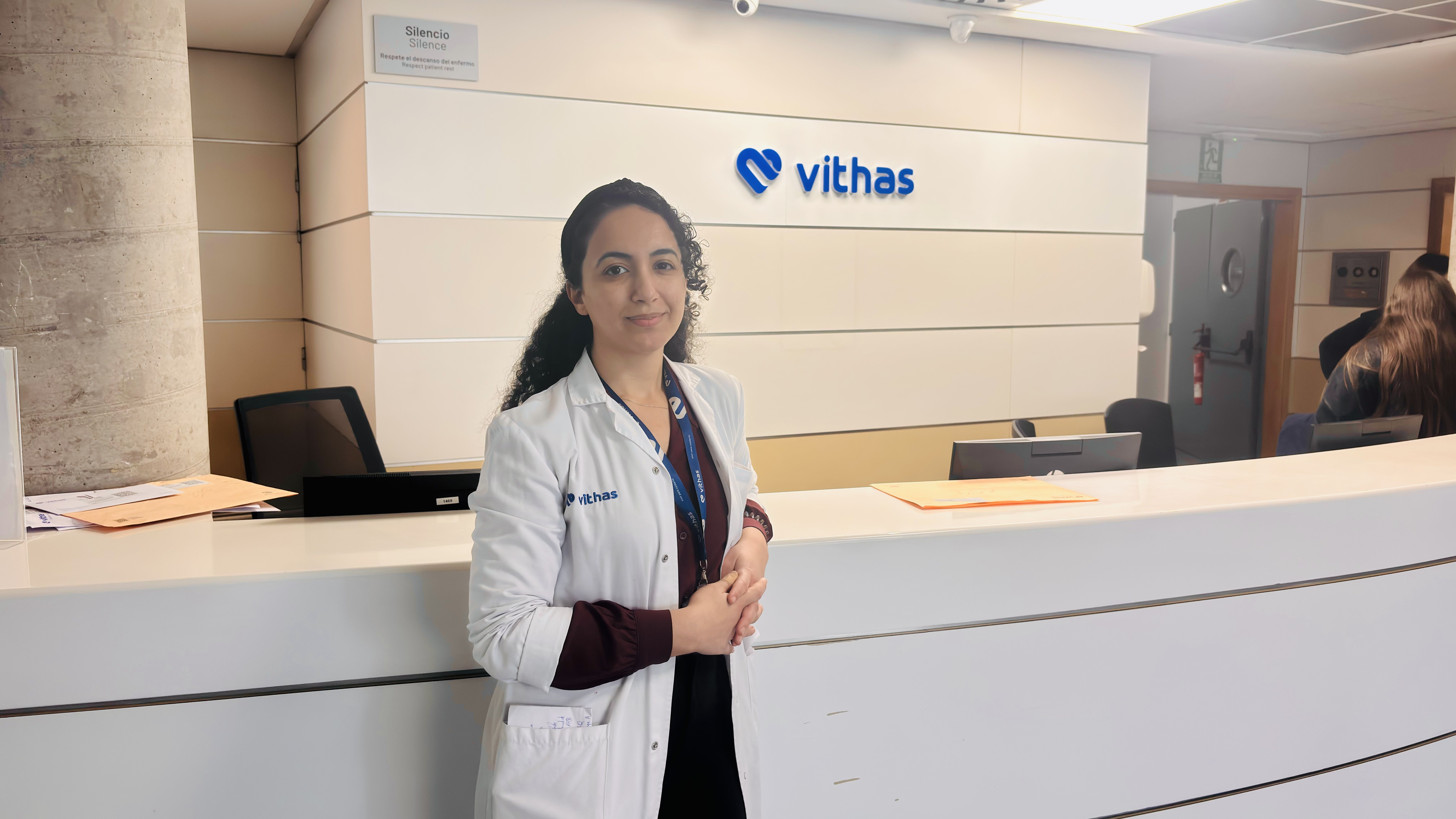 La doctora Amina Bekki, neumòloga de l'Hospital Vithas Valencia 9 de Octubre