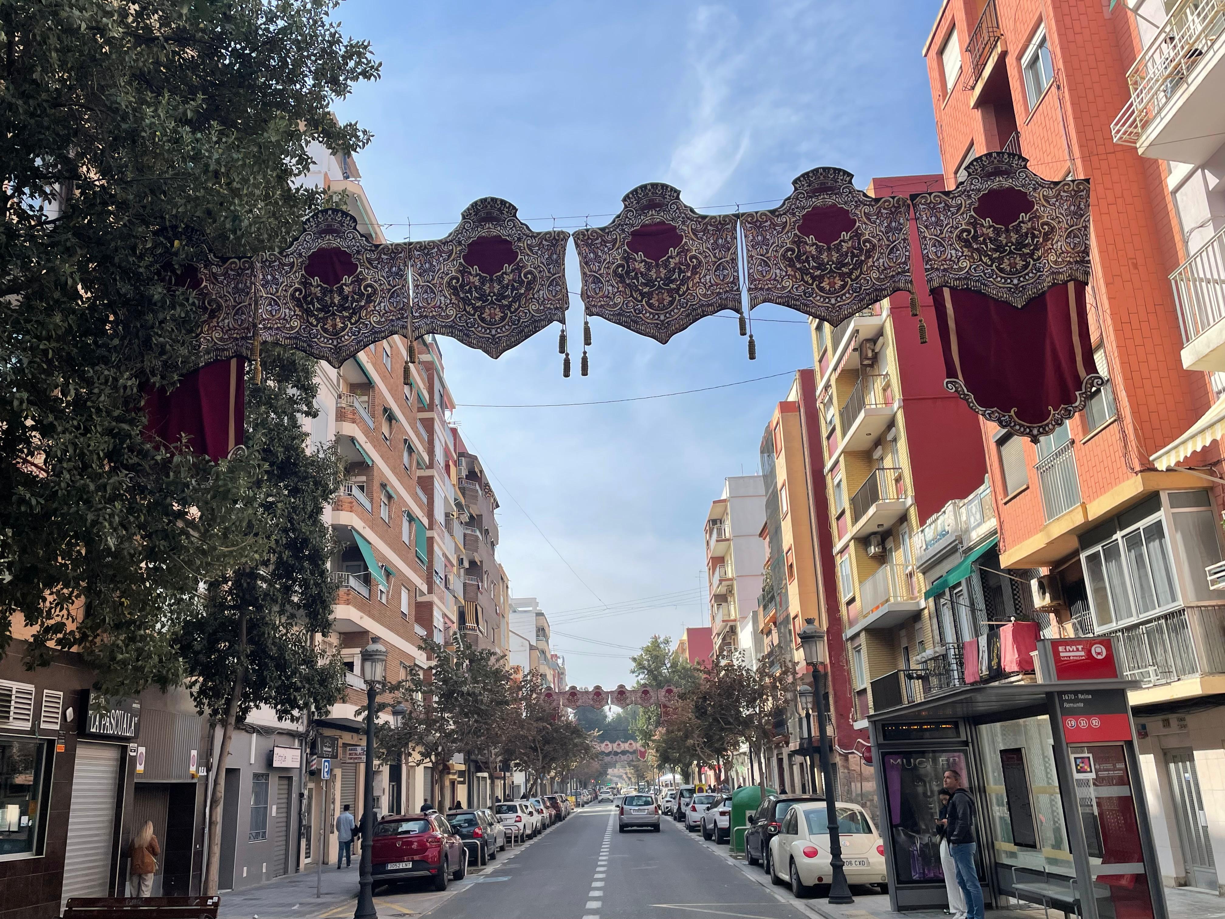 Carrer Reina Setmana Santa Marinera València