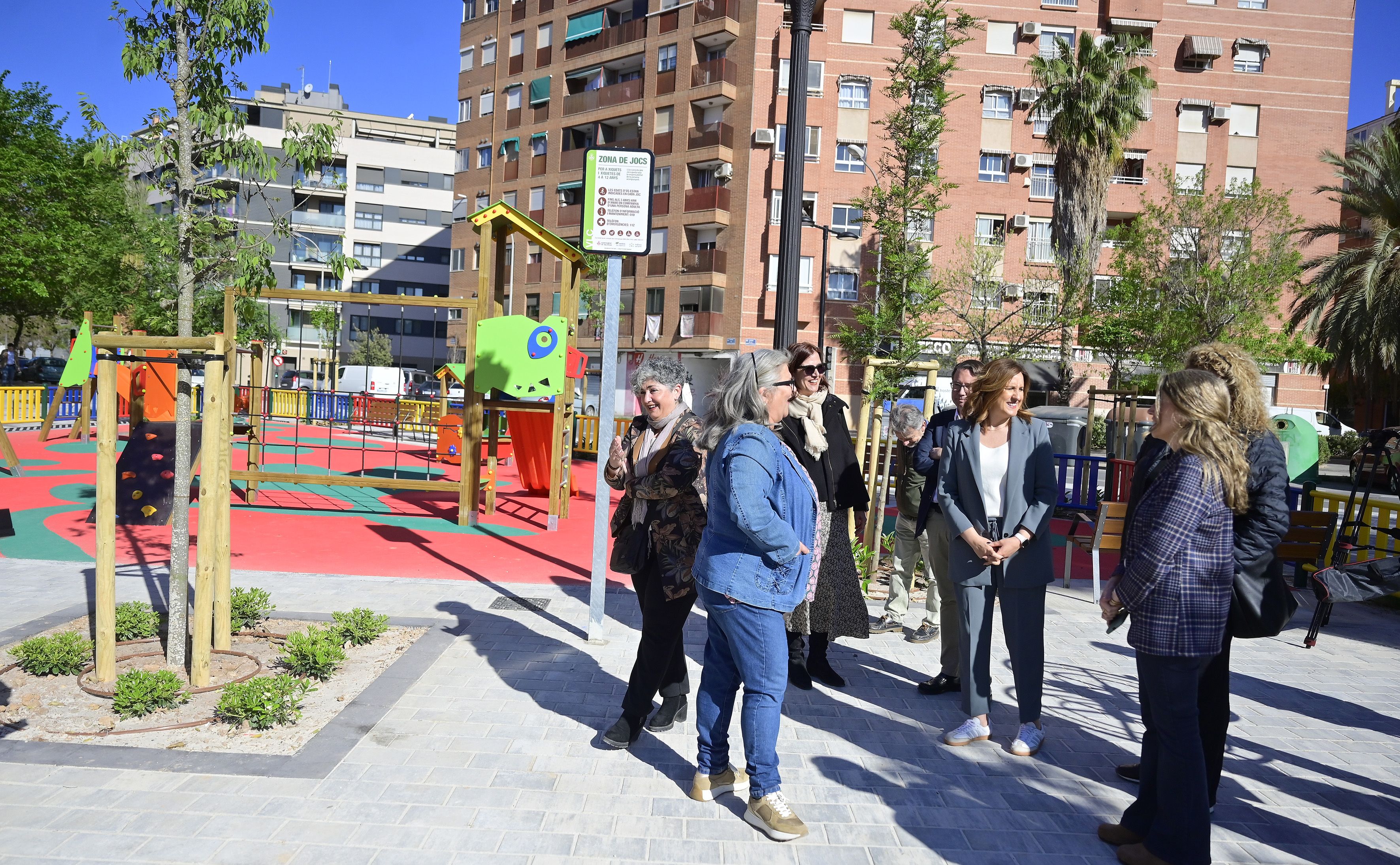 Nueva plaza en el barrio de Favara