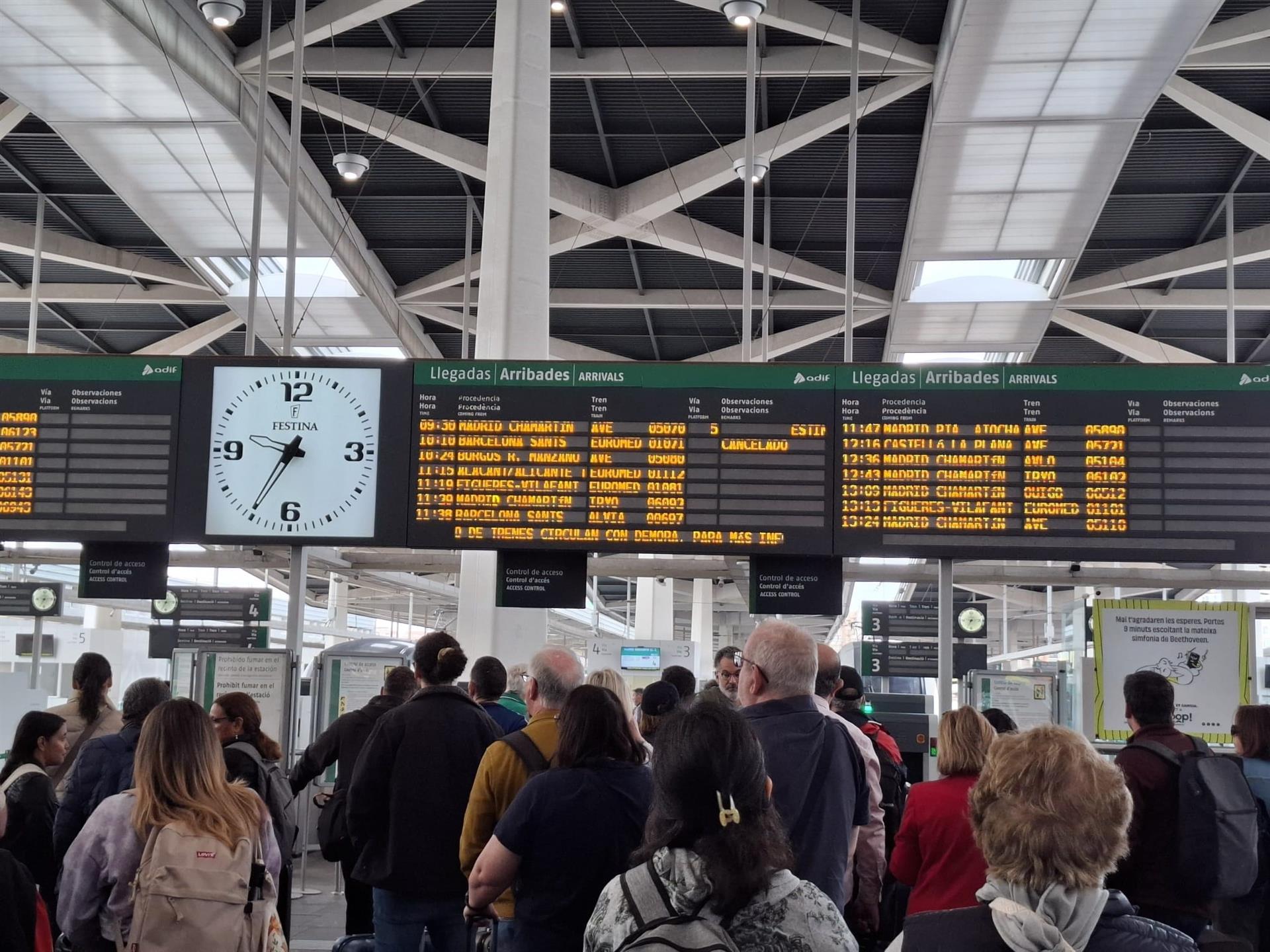 Estación Joaquín Sorolla Valencia (Renfe)