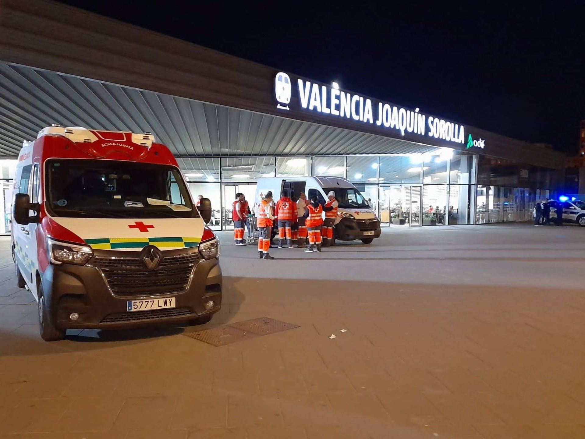 Estación de Joaquín Sorolla de Valencia tras el apagón