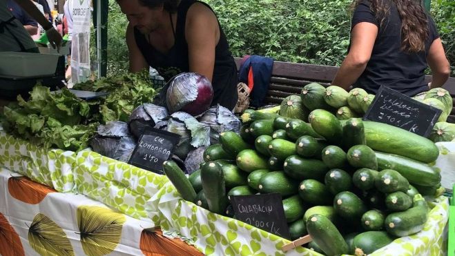 Mercado agrícola en Valencia Mercado agrícola en Valencia