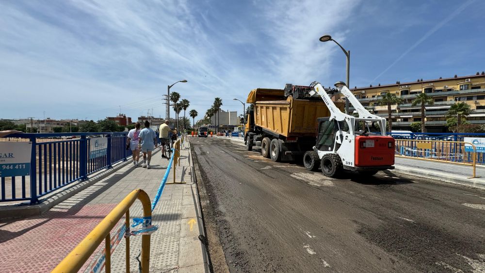 Obras en el puente que une Catarroja y Massanassa