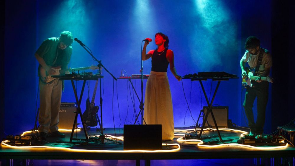 Aurora García Agud con Ara Neva Aurora García Agud con Ara Neva