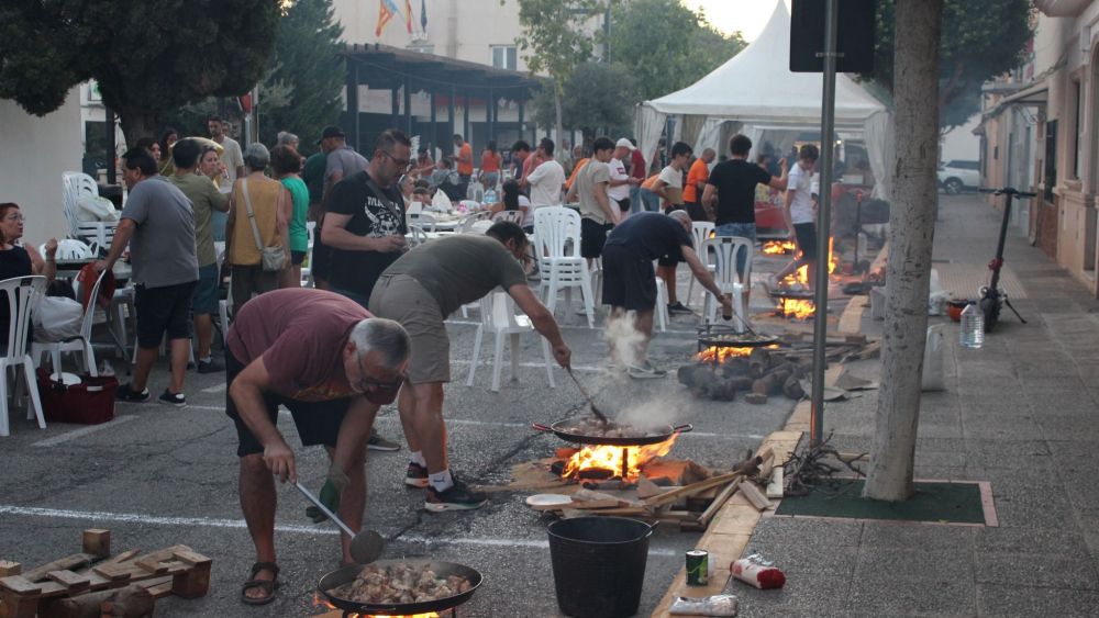 Concurso de Paellas en San Antonio de Benagéber Concurso de Paellas en San Antonio de Benagéber