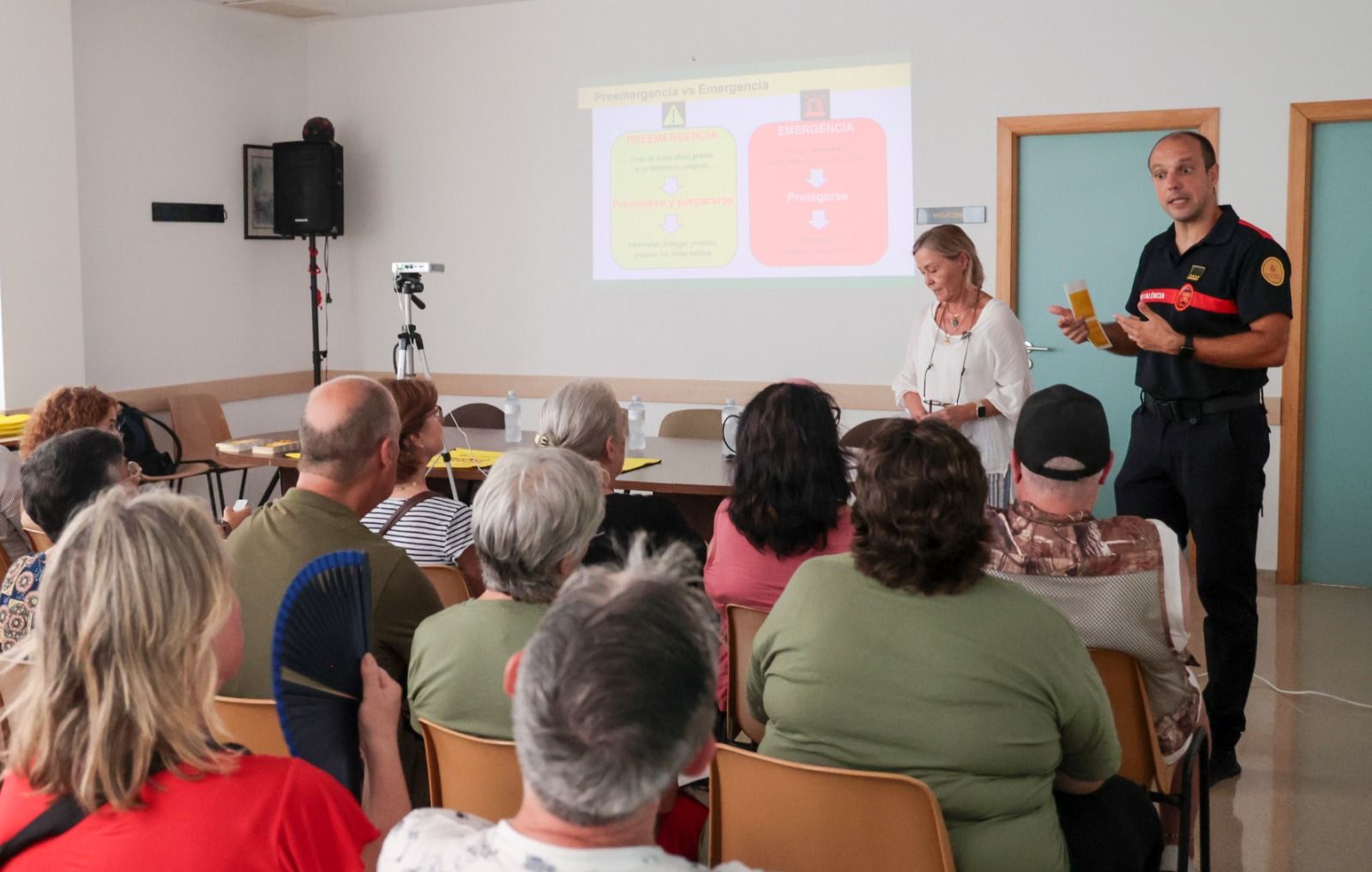 Inici de la formació en emergències del pla València + Segura, a la Torre