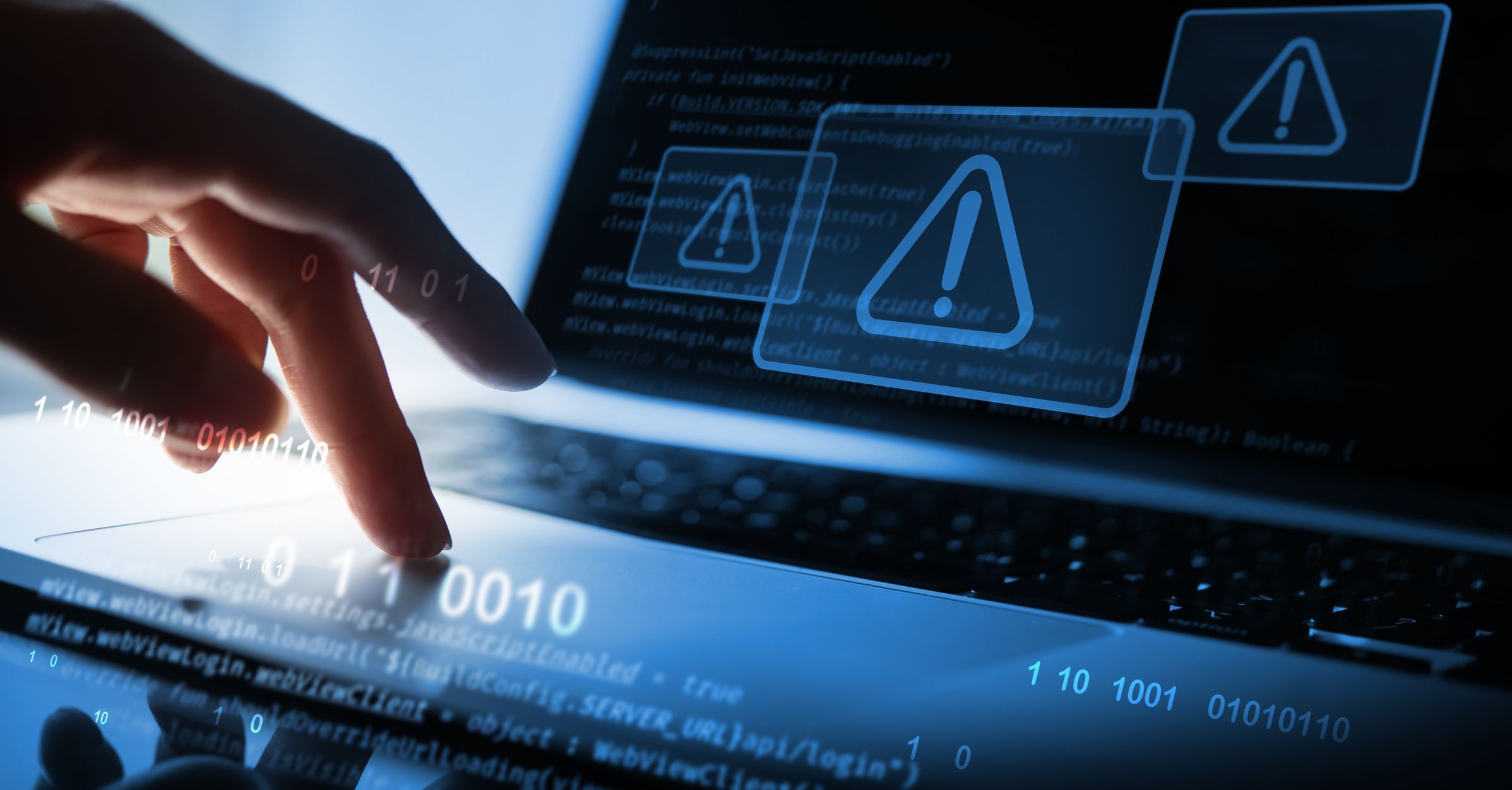 Les multes falses de la DGT s'han convertit en una de les tècniques més habituals dels ciberdelinqüents. Foto de GettyImages, crèdits per a Tippapatt